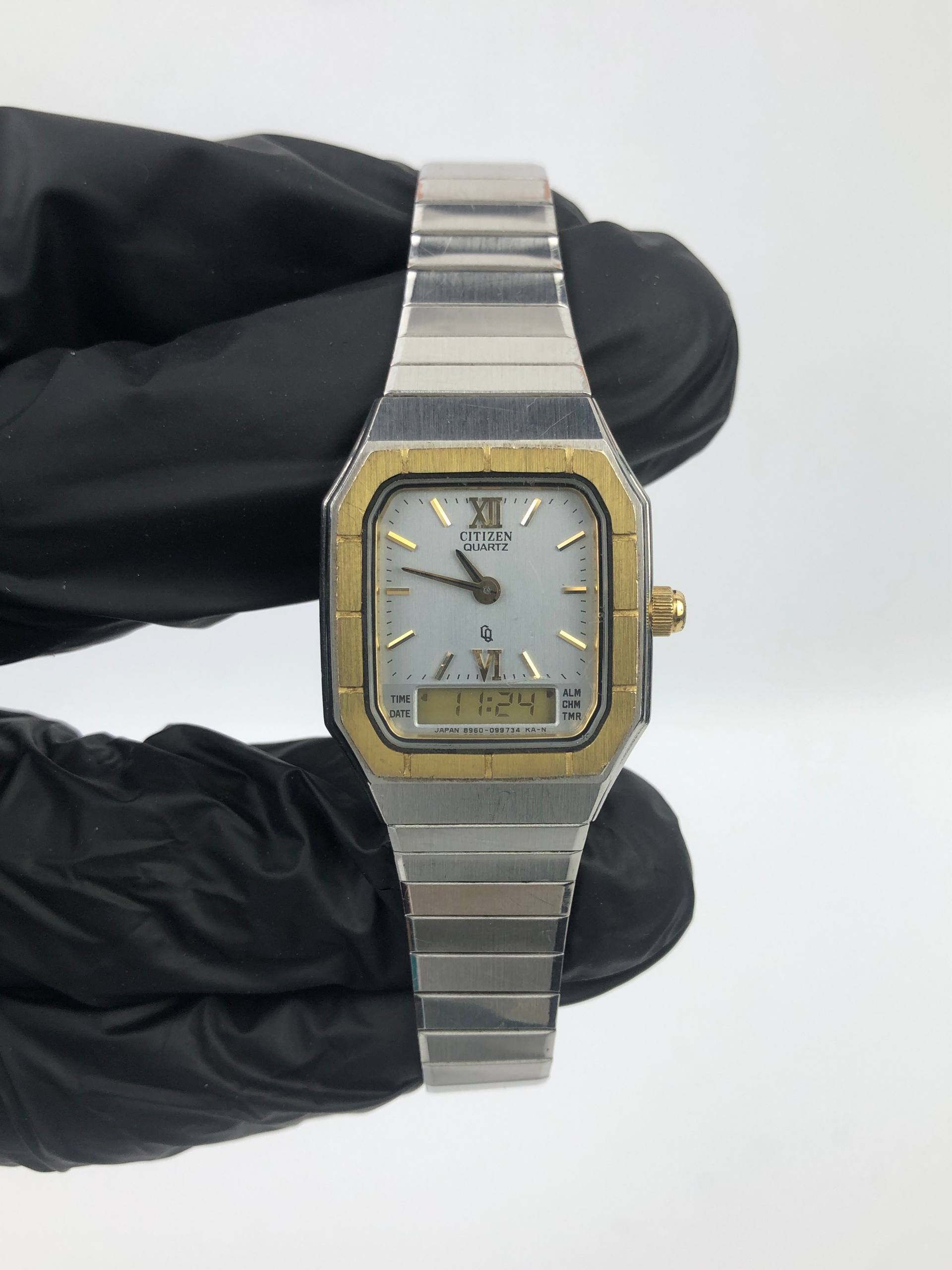 CITIZEN ANADIGI CRYSTON QUARTZ TWOTONE TANK - Gambar 2
