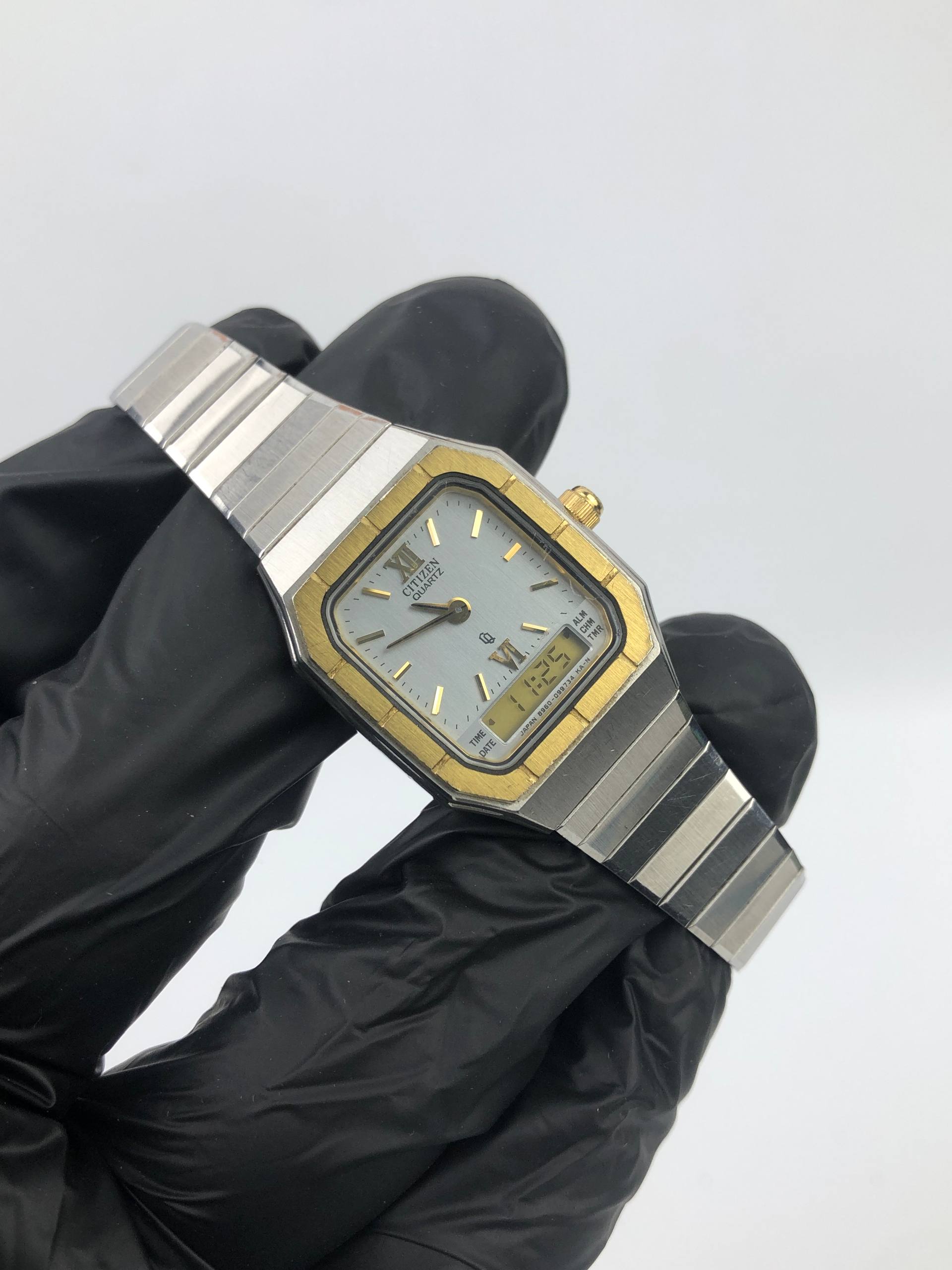 CITIZEN ANADIGI CRYSTON QUARTZ TWOTONE TANK - Gambar 4