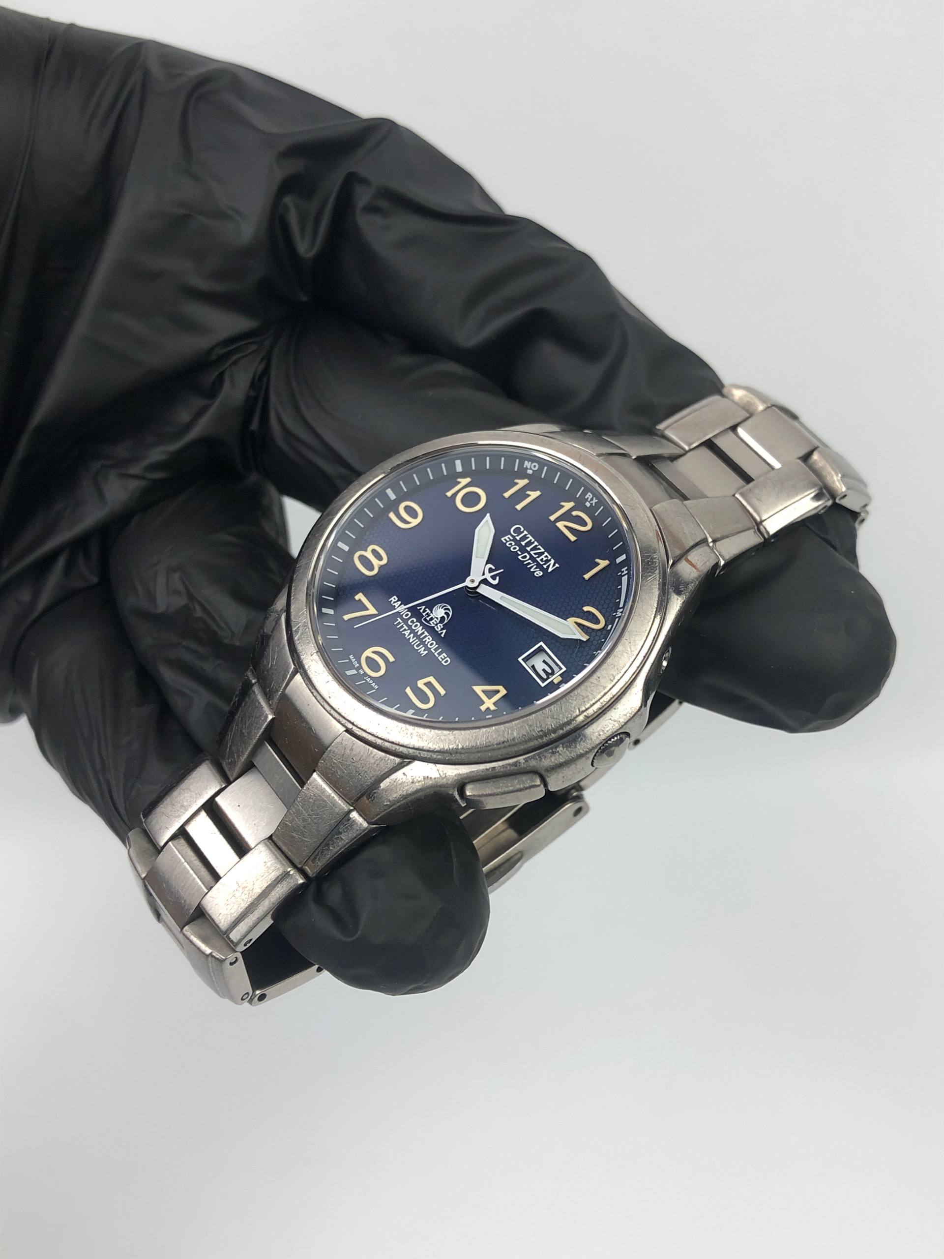 CITIZEN RADIOCONTROLLED ATTESA FULL TITANIUM BLUE DIAL - Gambar 3