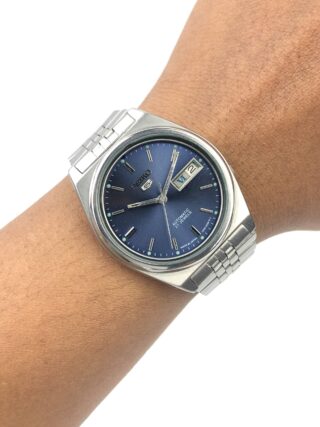 SEIKO 5 VINTAGE BLUE DIAL C SHAPE CASE ALL ORIGINAL
