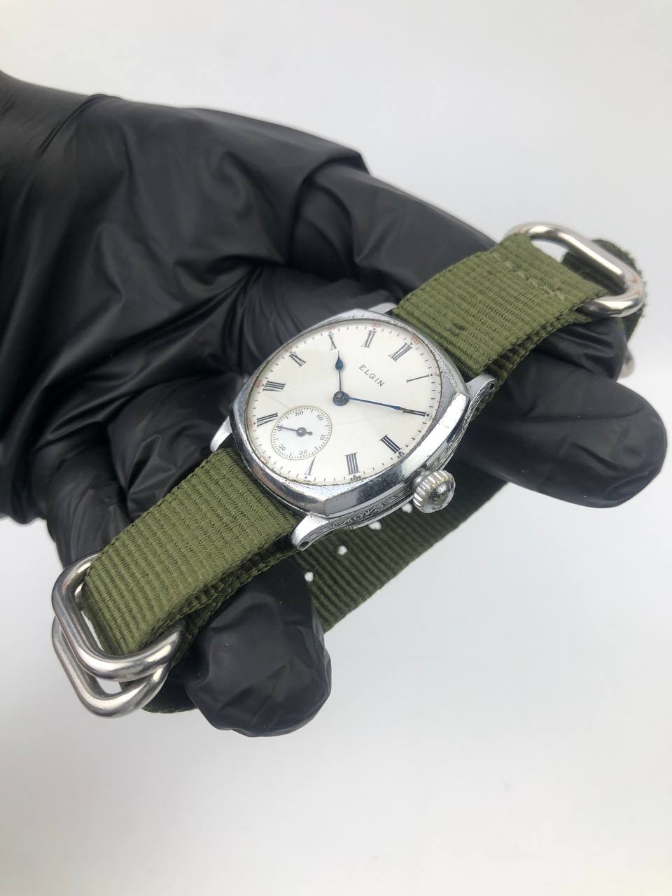1907’s ELGIN ENAMEL DIAL ROMAN CUSHION CASE - Gambar 3