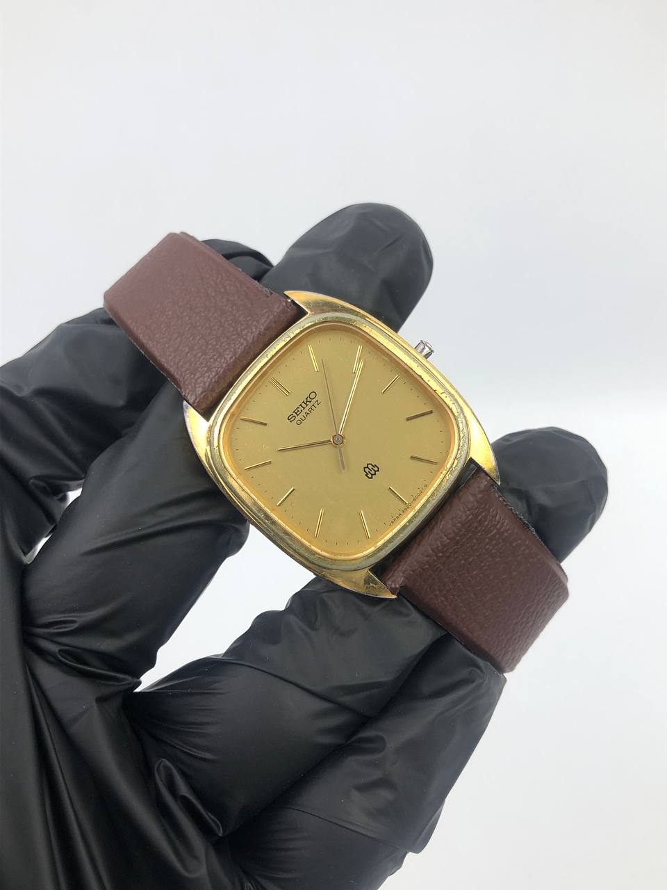 SEIKO TWIN QUARTZ PRIA GOLD CASE - Gambar 4