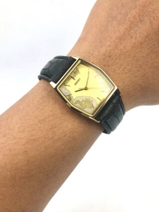 SEIKO QUARTZ SEGI ENAM TIPIS DIAL AGING