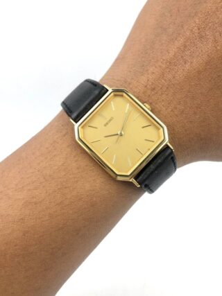 SEIKO OCTAGON TANK QUARTZ MAN SIZE