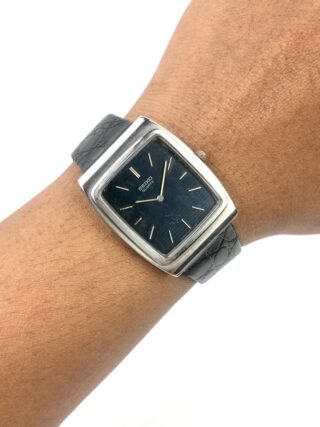 SEIKO QUARTZ TANK BLUE BLACK DIAL