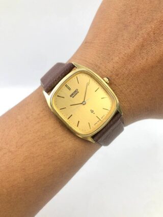 DRESSWATCH SEIKO QUARTZ TIPIS GOLD CASE