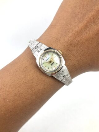 ORIENT CRYSTAL LADIES MUNGIL MOP DIAL