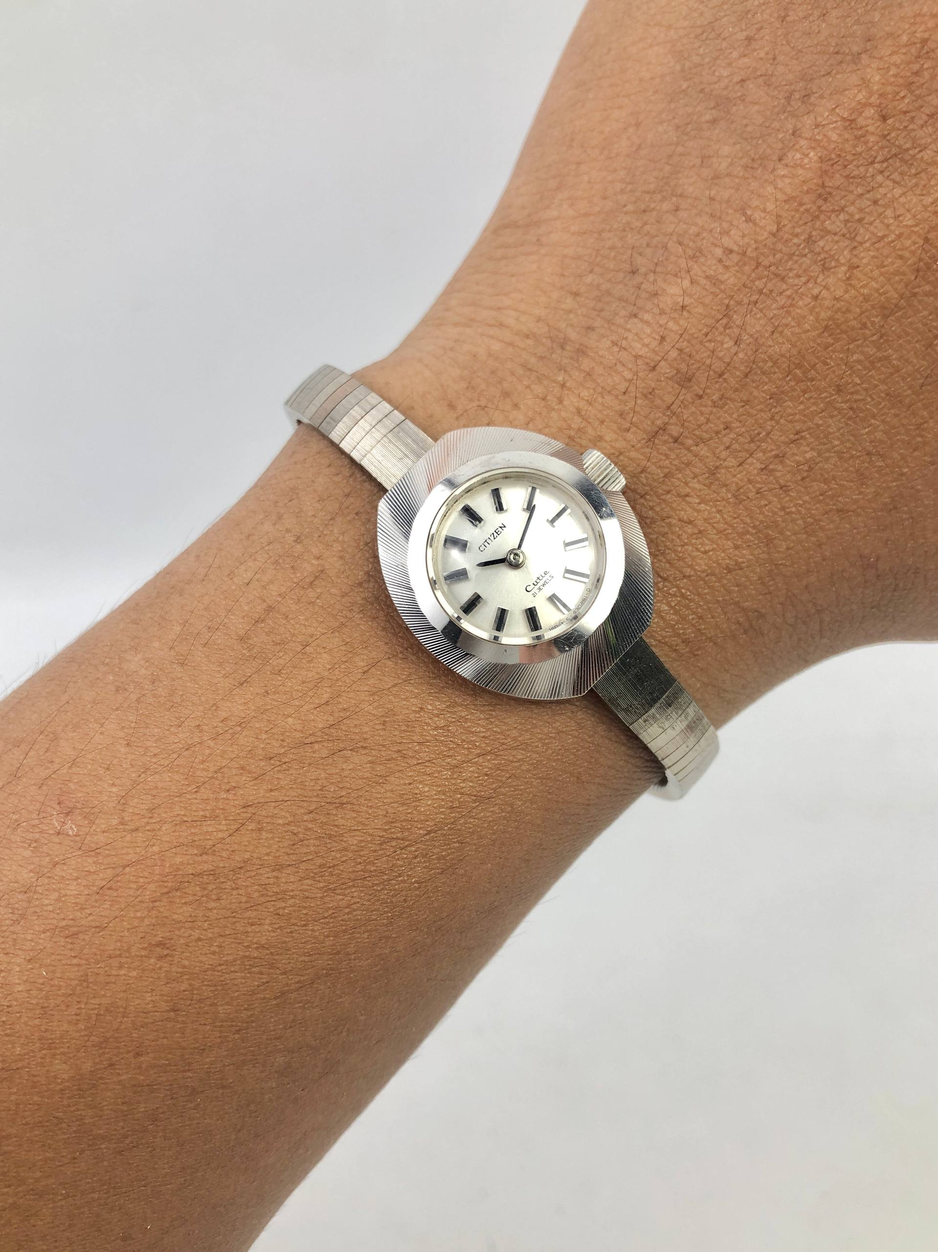 CITIZEN CUTTIE BANGLE WHITE GOLD PLATED