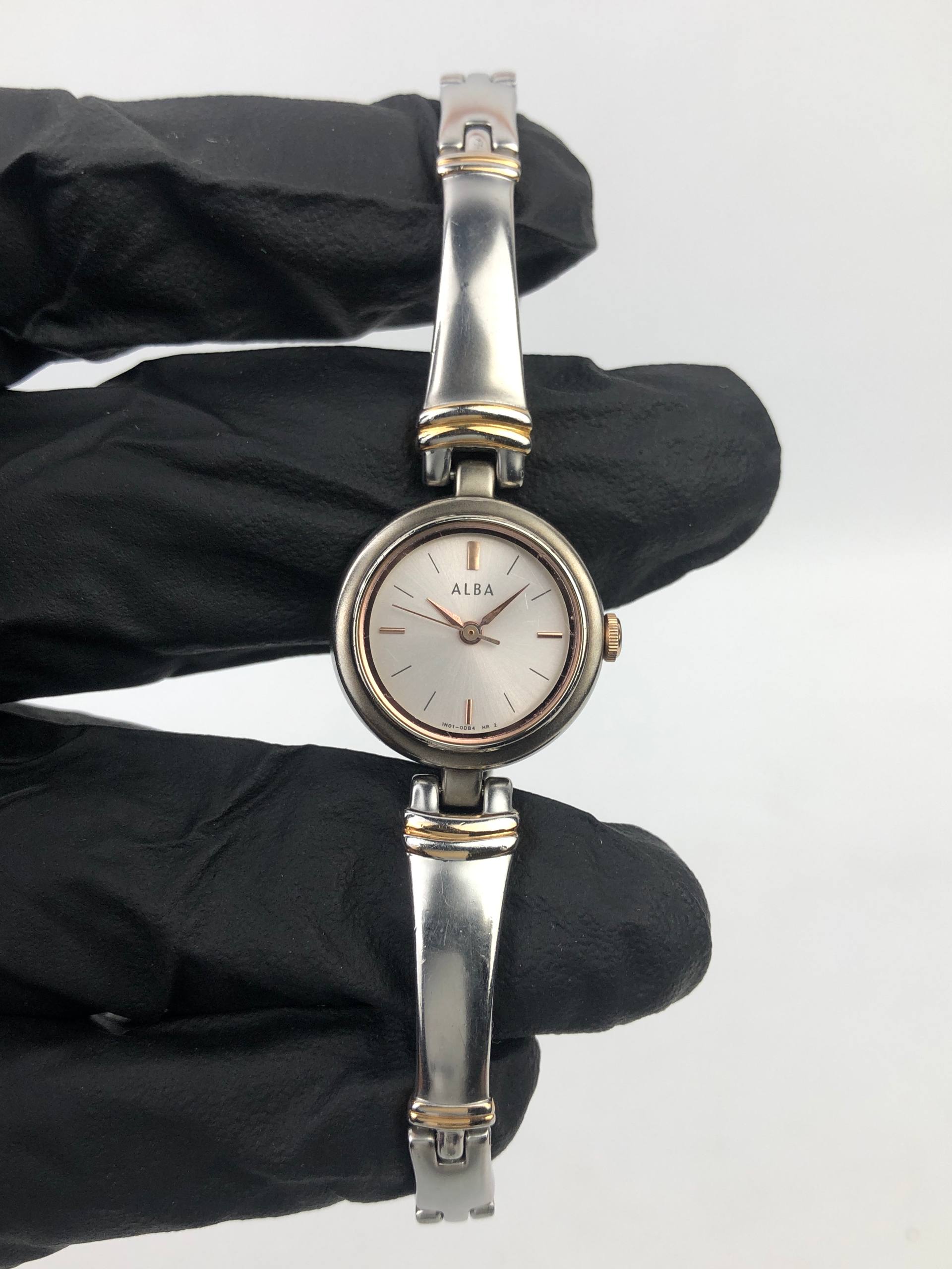 BEAUTIFUL ALBA BANGLE QUARTZ TWOTONE - Gambar 2