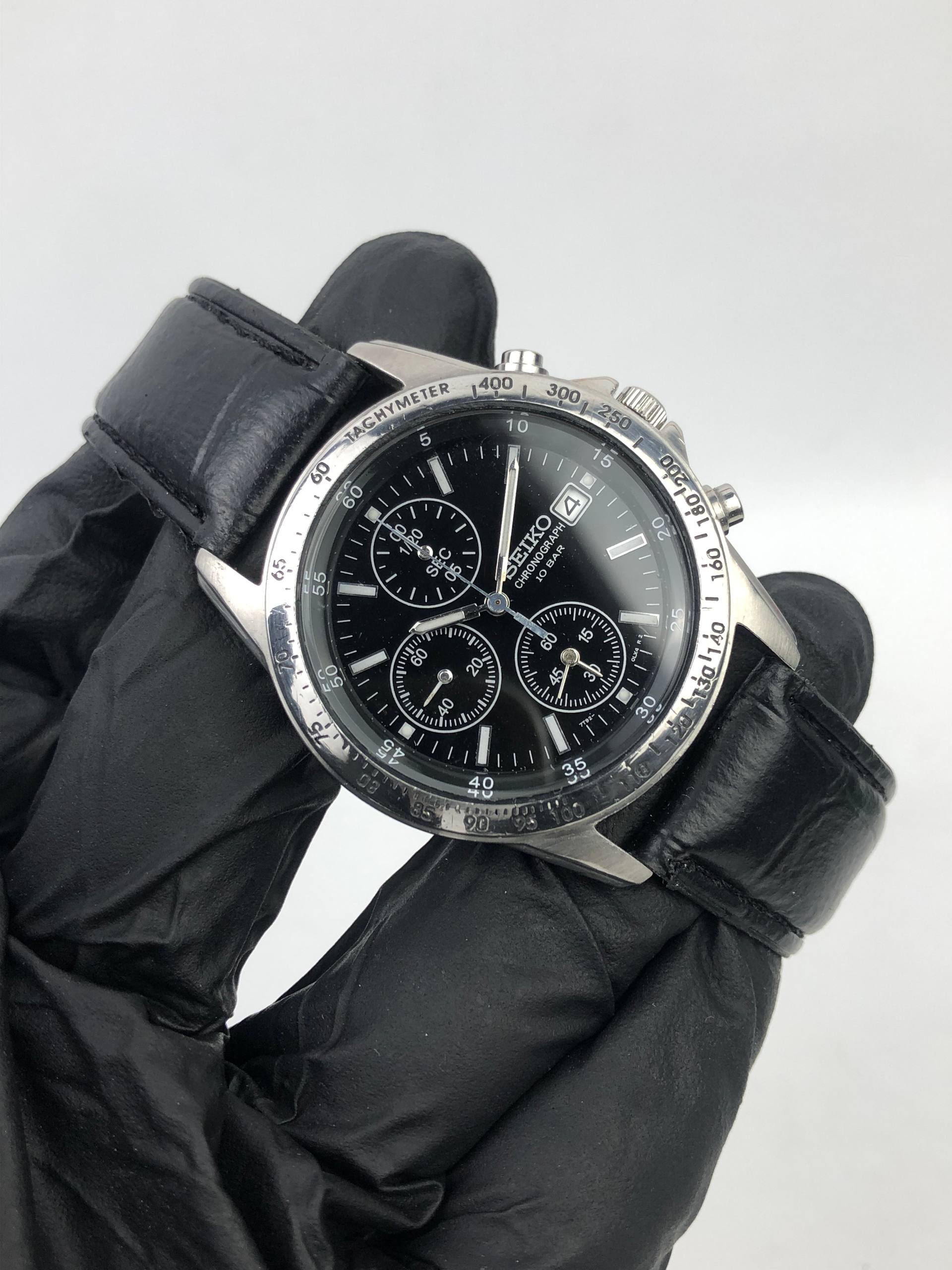 SEIKO CHRONOGRAPH BLACK DIAL QUARTZ - Gambar 4