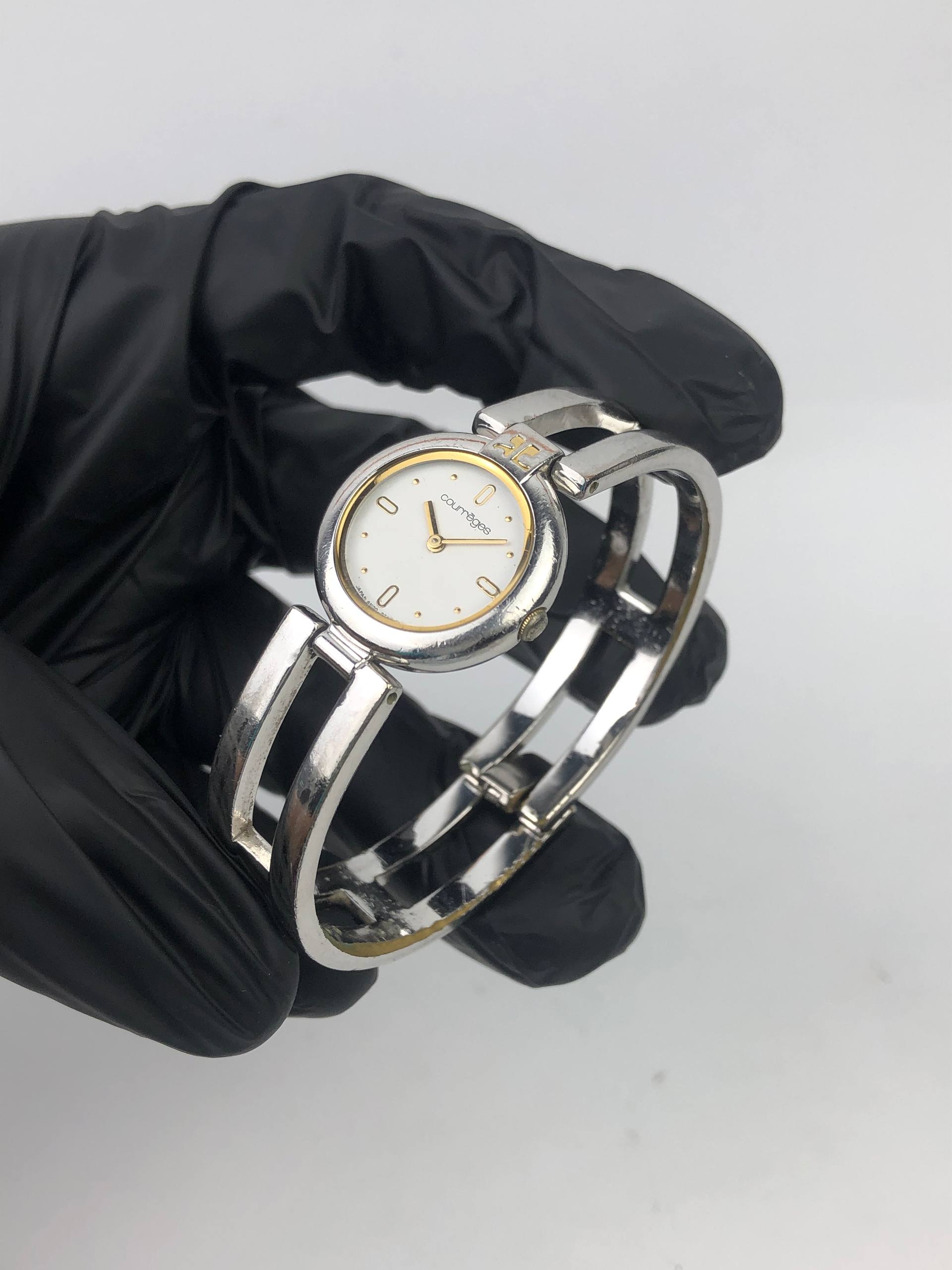 COURRÈGES PARIS WHITE DIAL LADIES BANGLE WATCH - Gambar 3