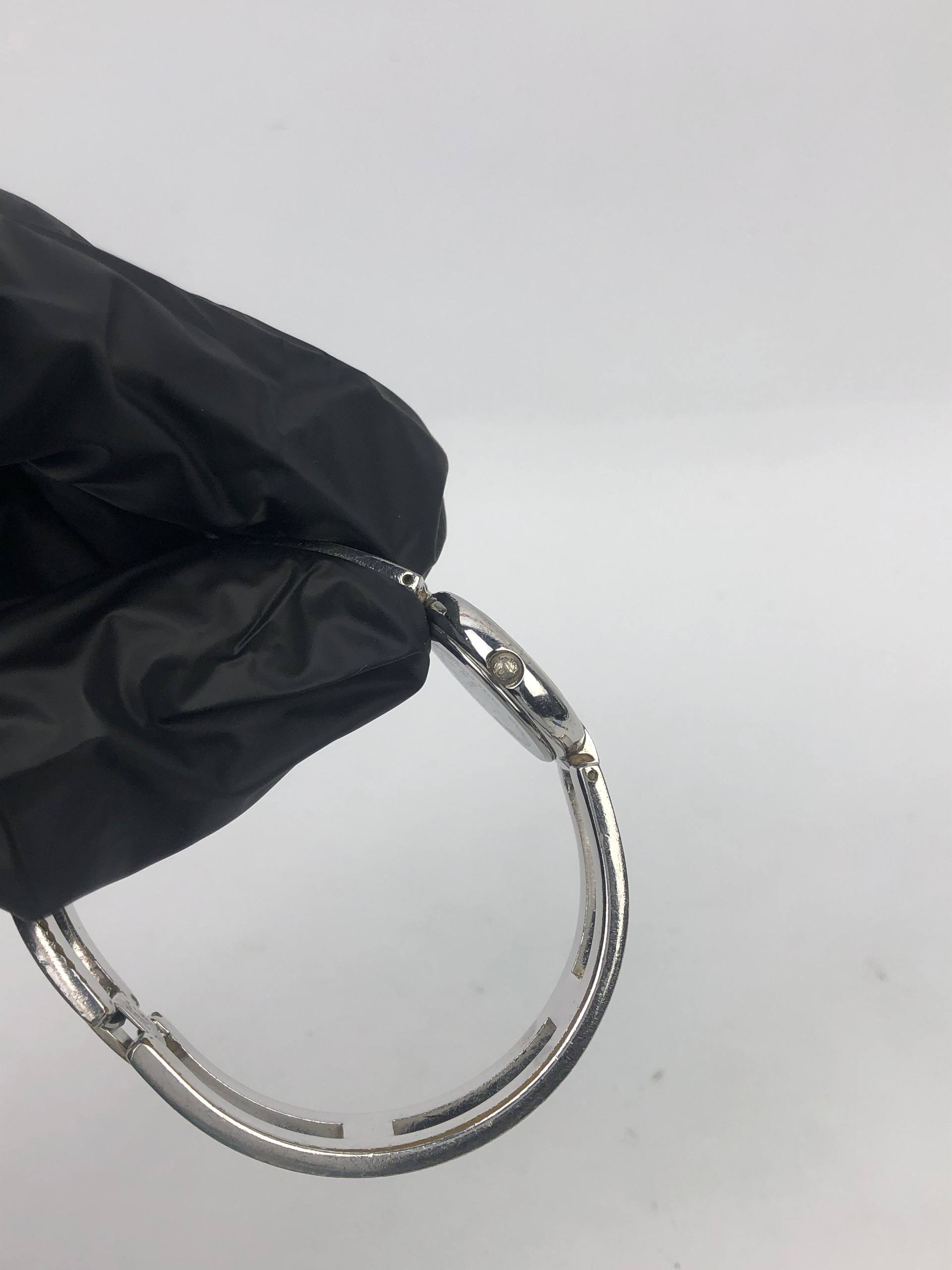 COURRÈGES PARIS WHITE DIAL LADIES BANGLE WATCH - Gambar 5