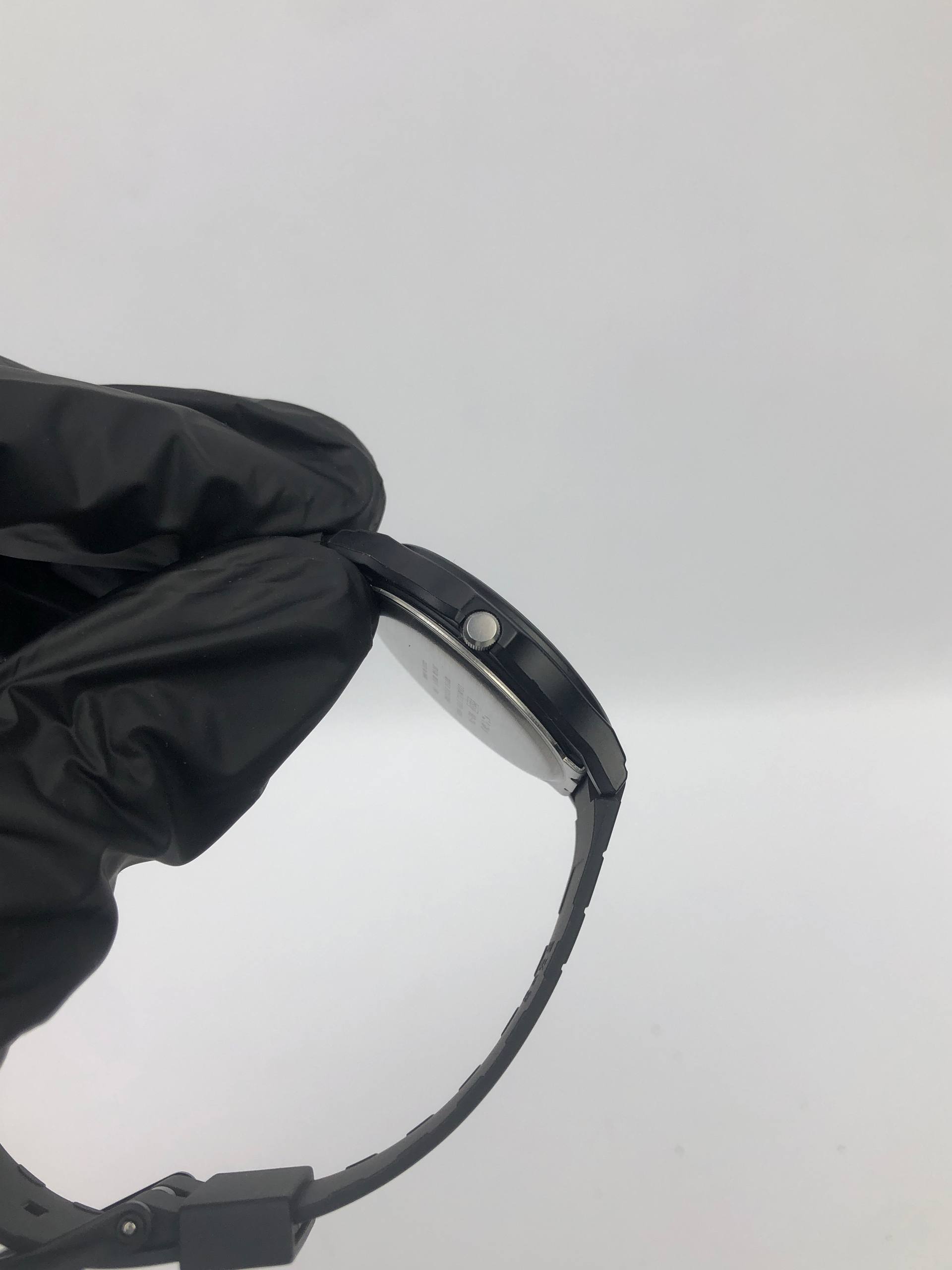 CASIO QUARTZ MQ SERIES BLACK RESIN CASE - Gambar 5