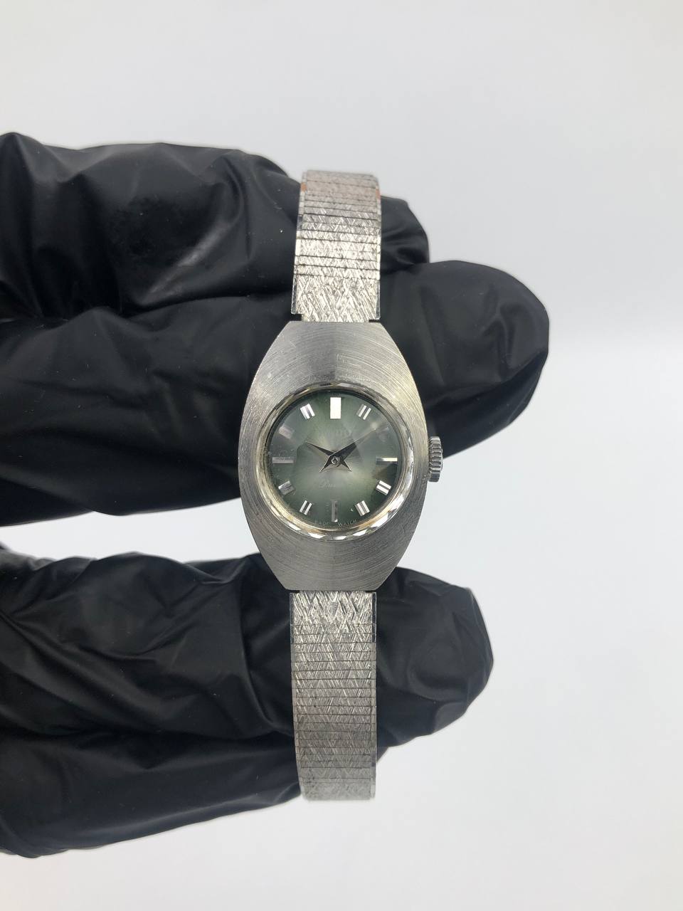 RADO FLORENCE GREEN SUNBURST DIAL OVAL LADIES DRESS WATCH - Gambar 2