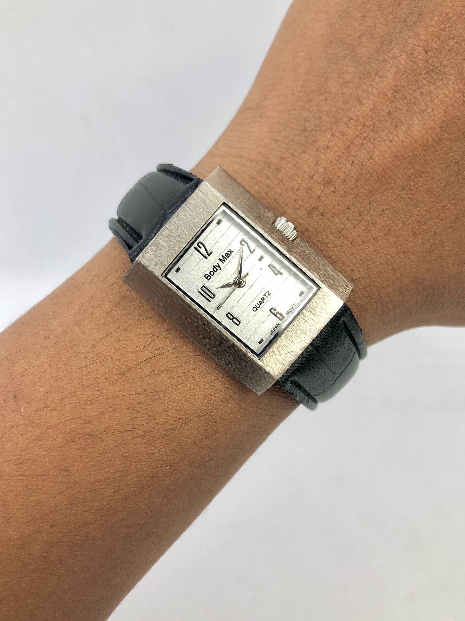 JAPAN BODY MAX TANK QUARTZ UNISEX