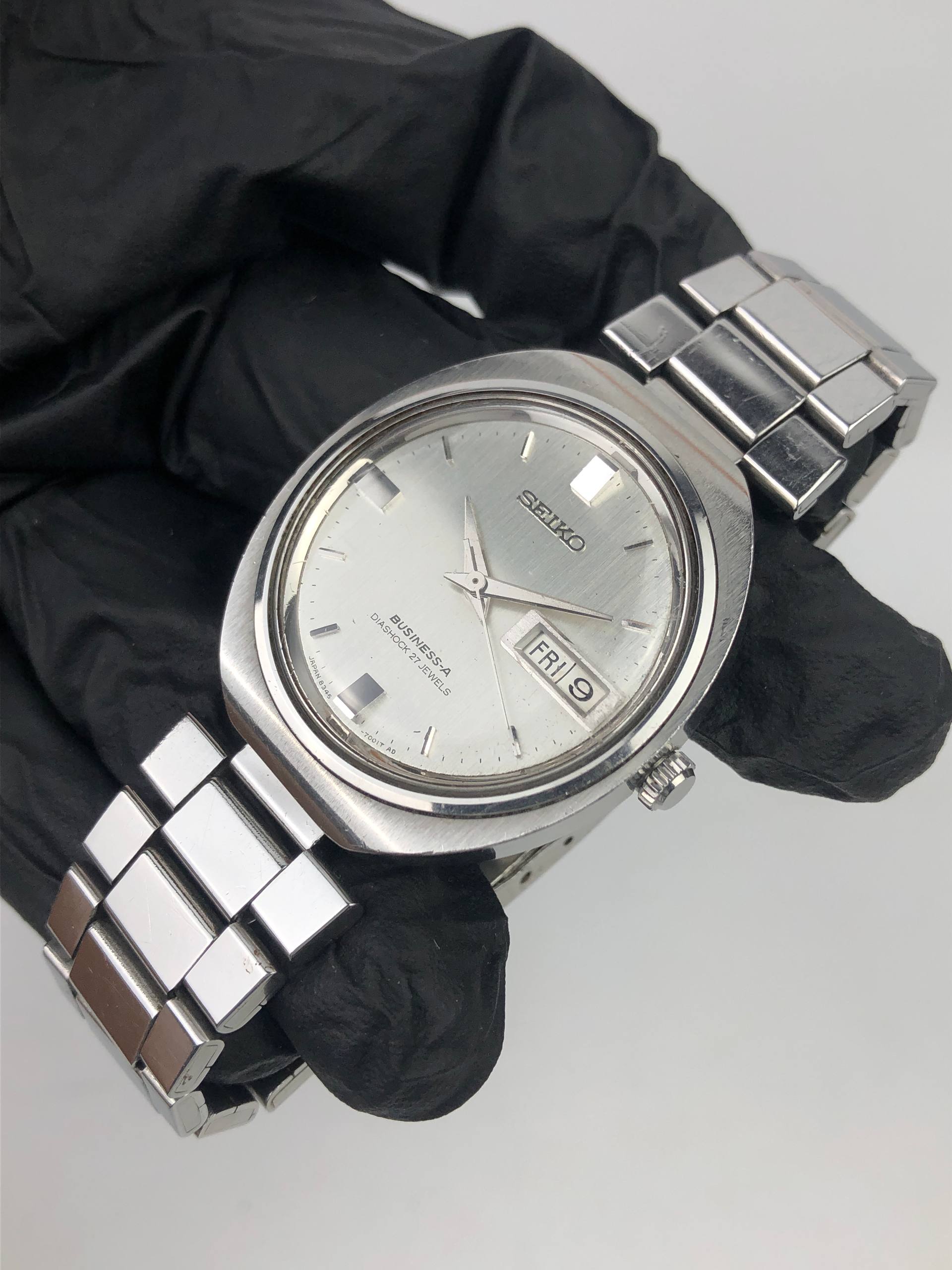 SEIKO BUSSINES A JAPAN LINEN DIAL DAYDATE - Gambar 4