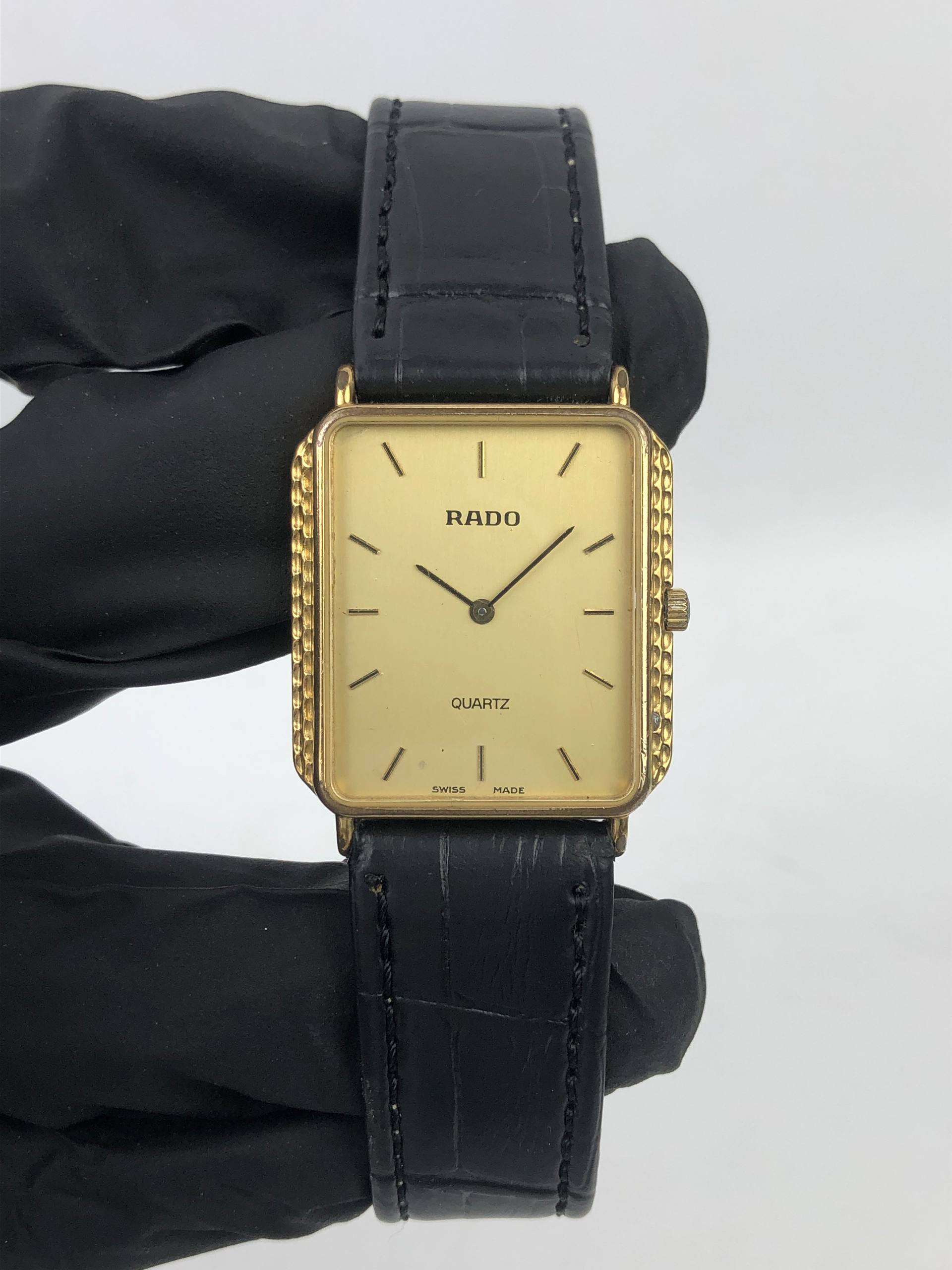 SWISSMADE RADO TANK QUARTZ SWISS V8 CAL 978 002 - Gambar 2