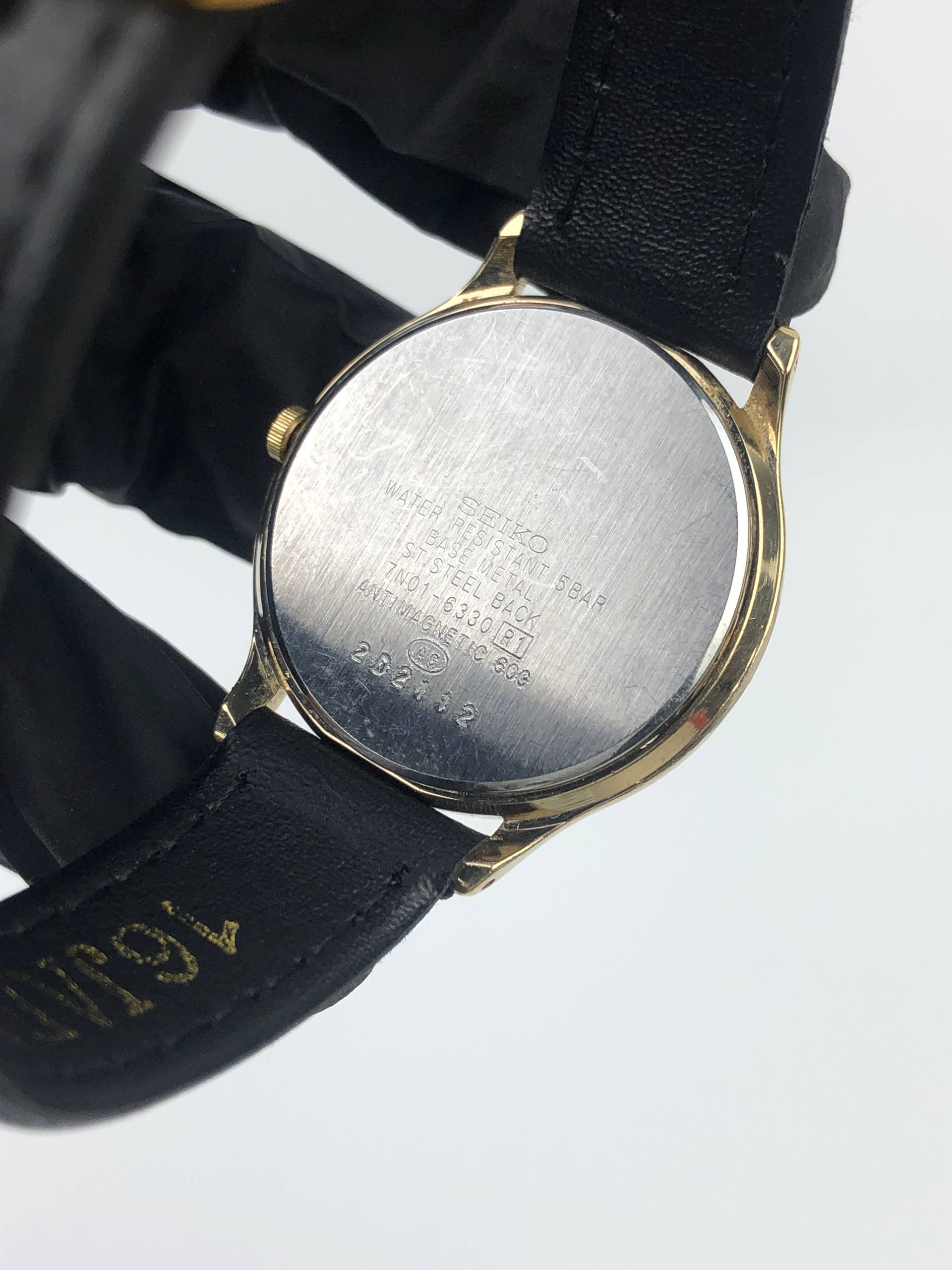 SEIKO AVENUE ROMAN ROUND CASE CAL 7N01 - Gambar 8