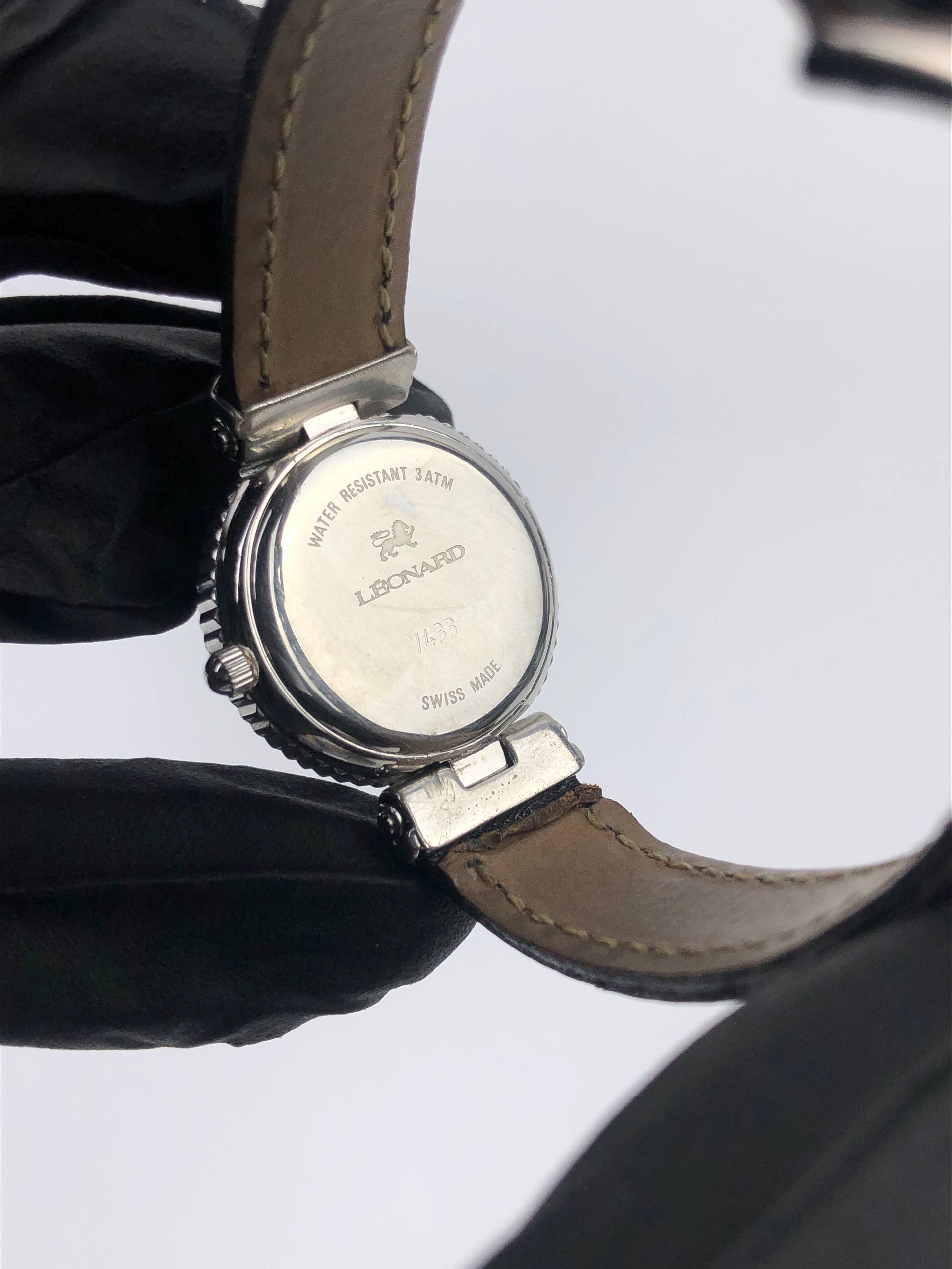 SWISSMADE LEONARD BRANDED QUARTZ LADIES - Gambar 7
