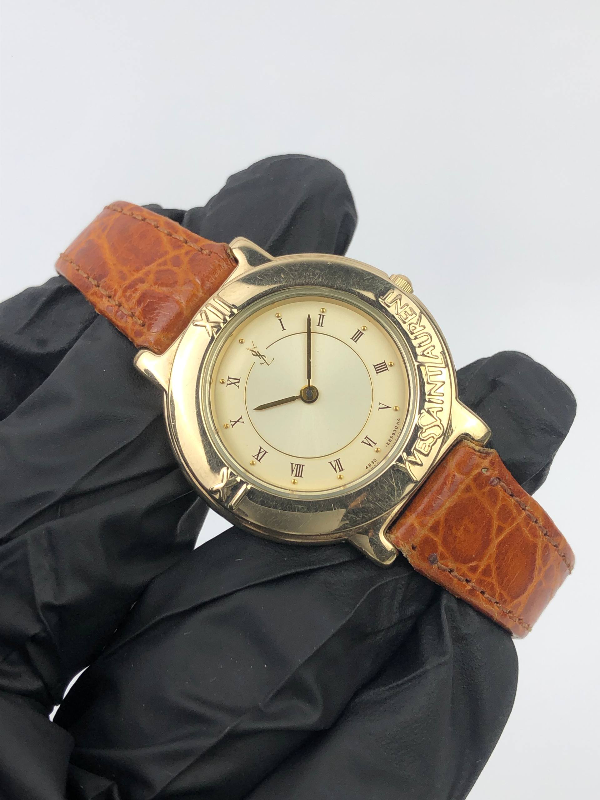 AUTHENTIC YSL GOLD ROMAN DIAL - Gambar 4