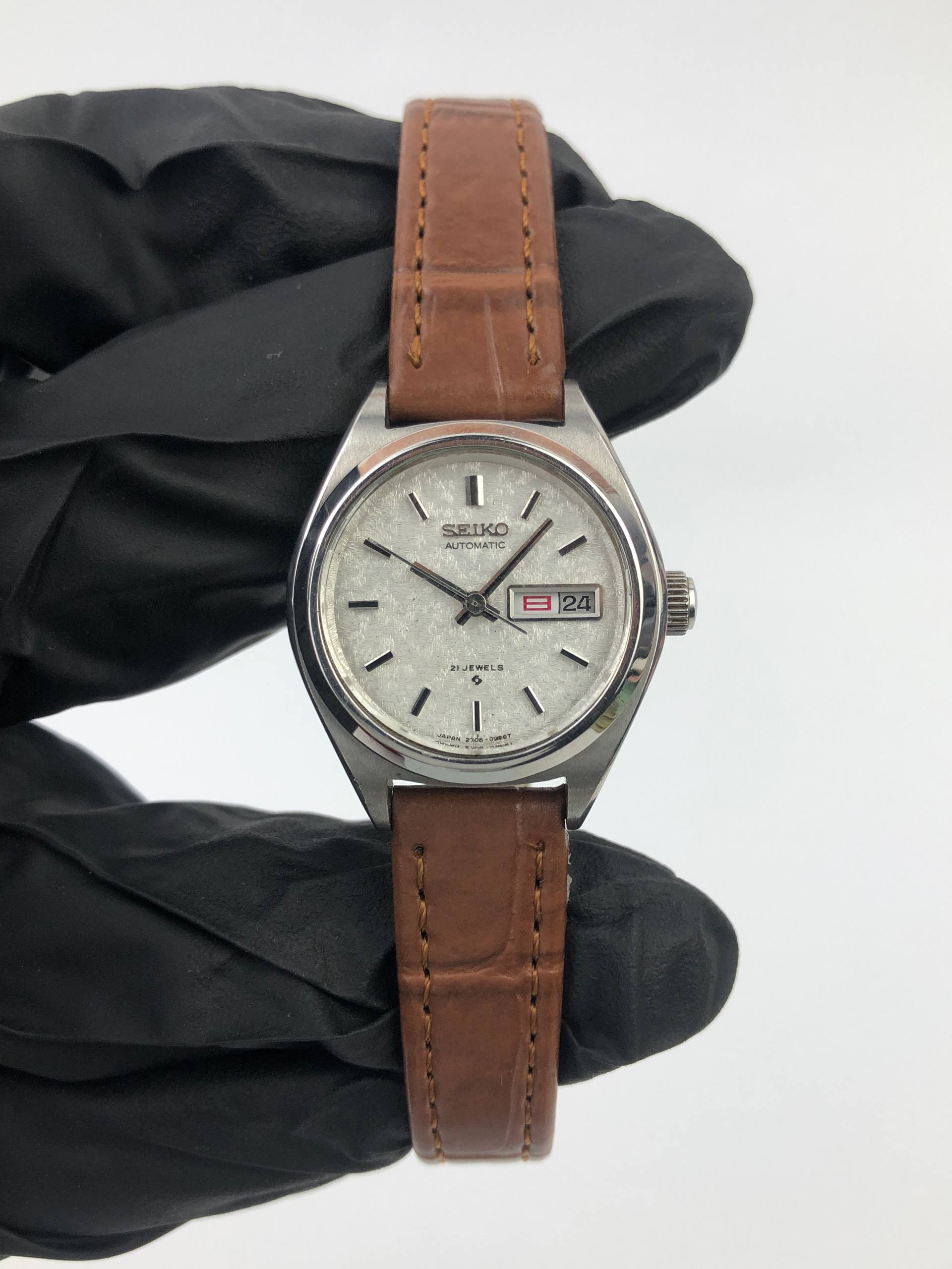 SEIKO AUTOMATIC CAL 2706 DAYDATE SNOWFLAKE DIAL - Gambar 2