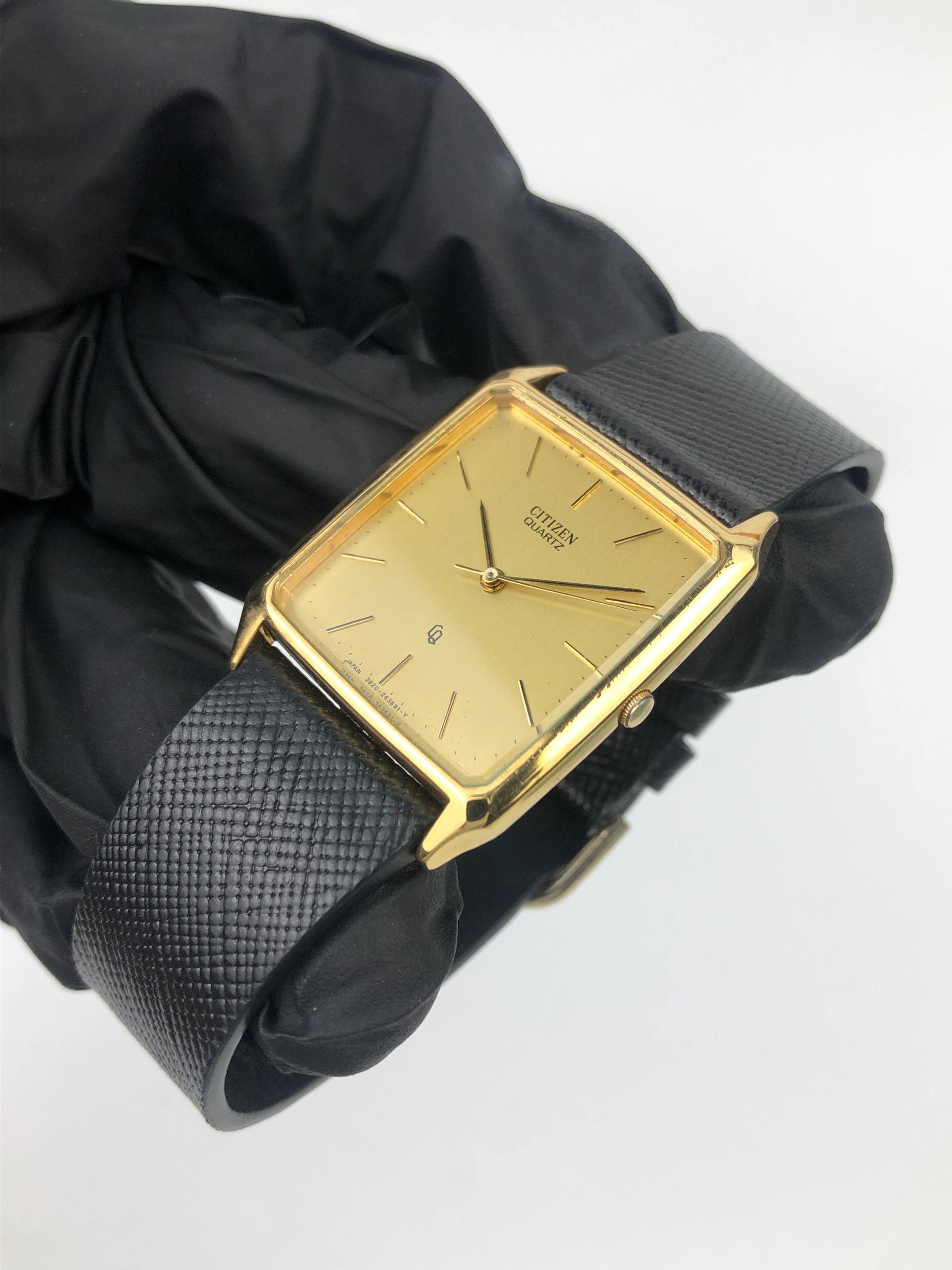 CITIZEN CRYSTON QUARTZ TANK DRESSWATCH JAPAN - Gambar 4