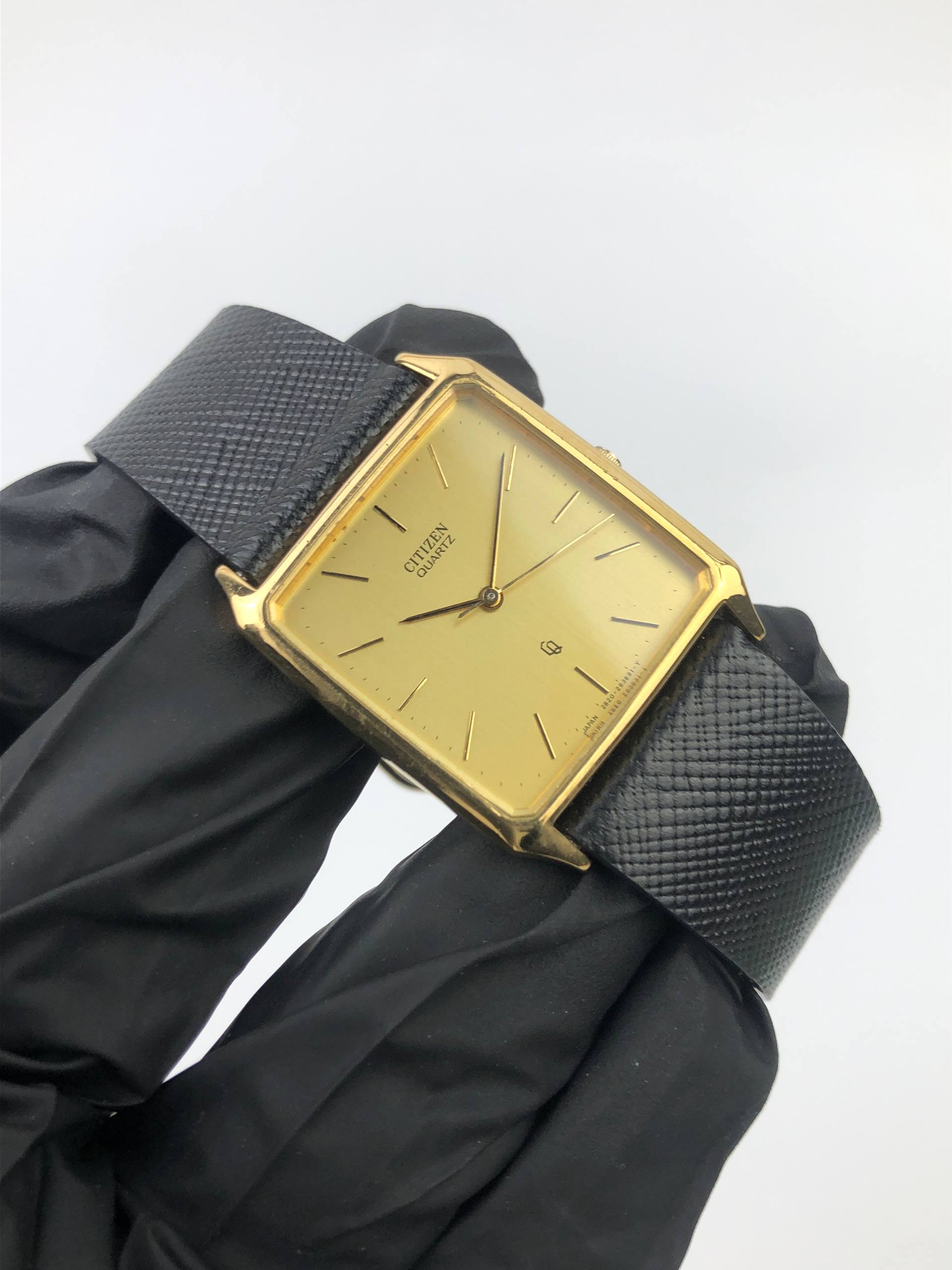CITIZEN CRYSTON QUARTZ TANK DRESSWATCH JAPAN - Gambar 3