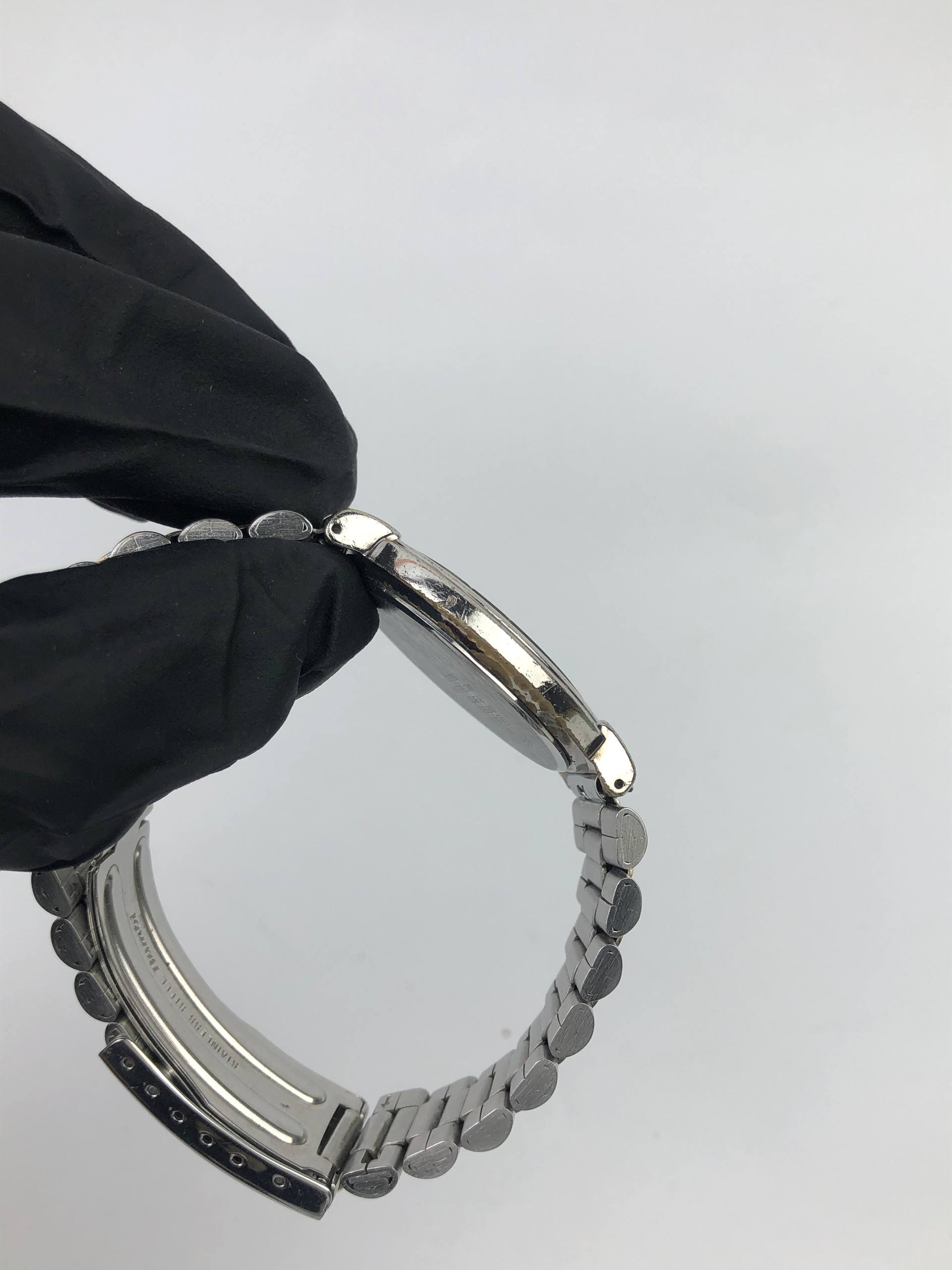 DRESSWATCH SEIKO QUARTZ CAL V701 - Gambar 6