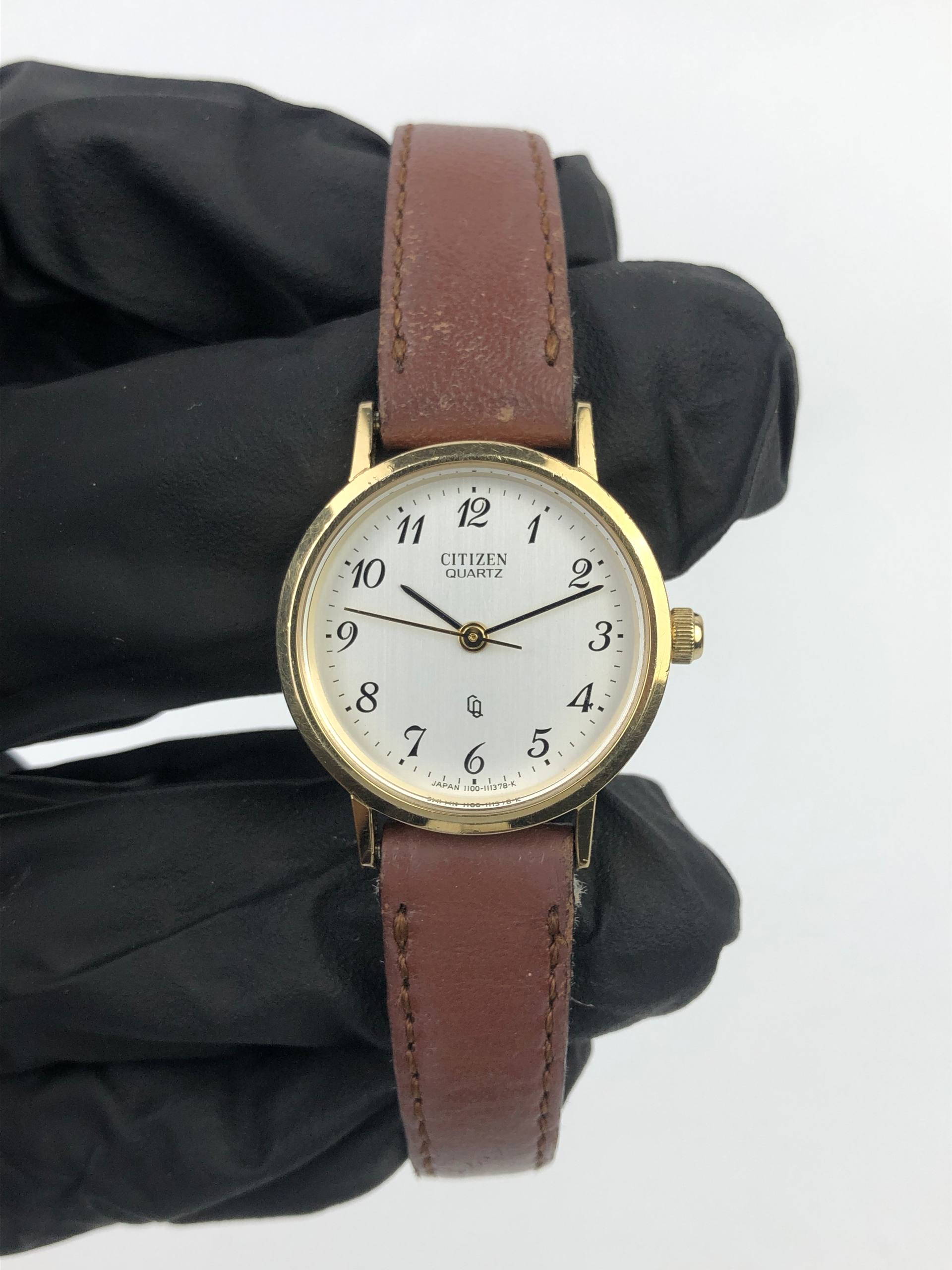 CITIZEN LADIES QUARTZ WHITE DIAL GOLD TONE – DRESS WATCH - Gambar 2