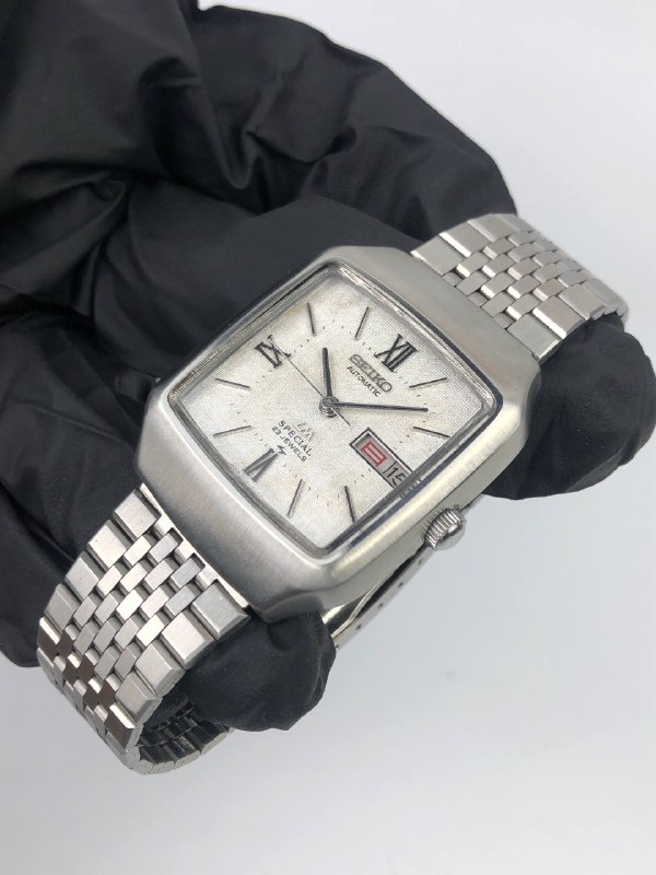 SEIKO LM SPECIAL 23 JEWELS TV DIAL CROSSHATCH DIAL AUTOMATIC DAY-DATE - Gambar 3