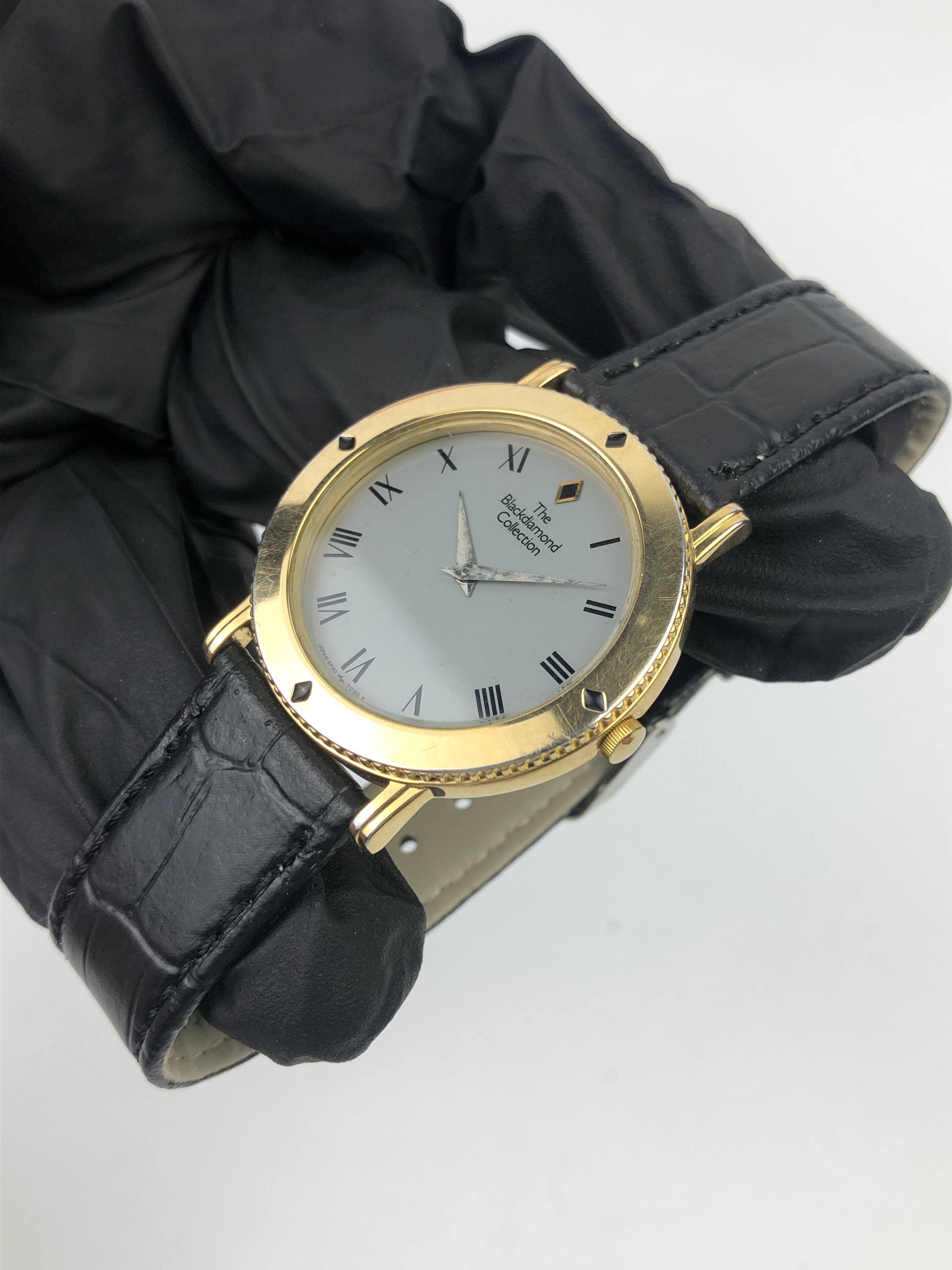 SEIKO THE BLACK DIAMOND COLLECTION CAL 5P30 GREY ROMAN DIAL - Gambar 3