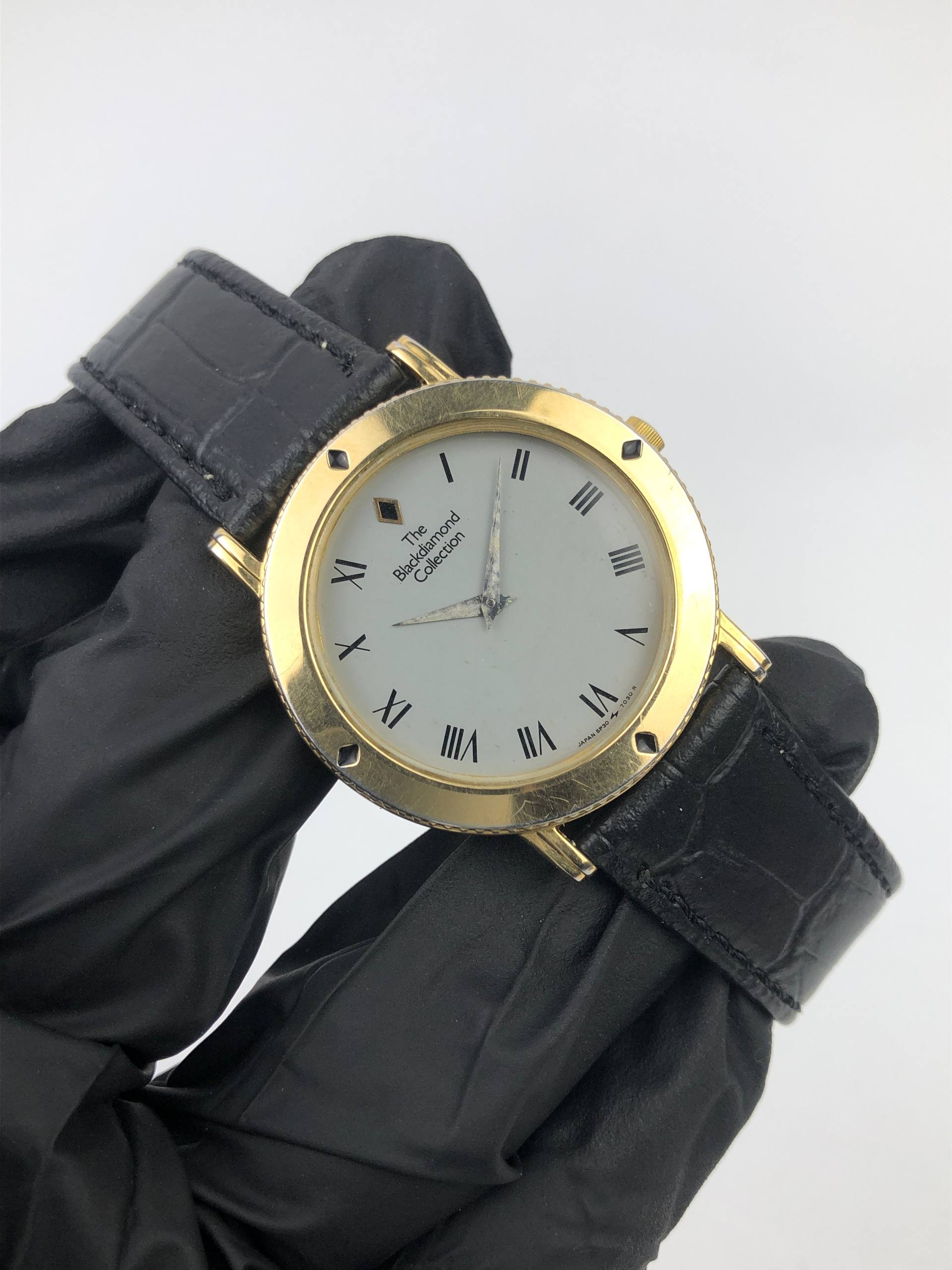 SEIKO THE BLACK DIAMOND COLLECTION CAL 5P30 GREY ROMAN DIAL - Gambar 4
