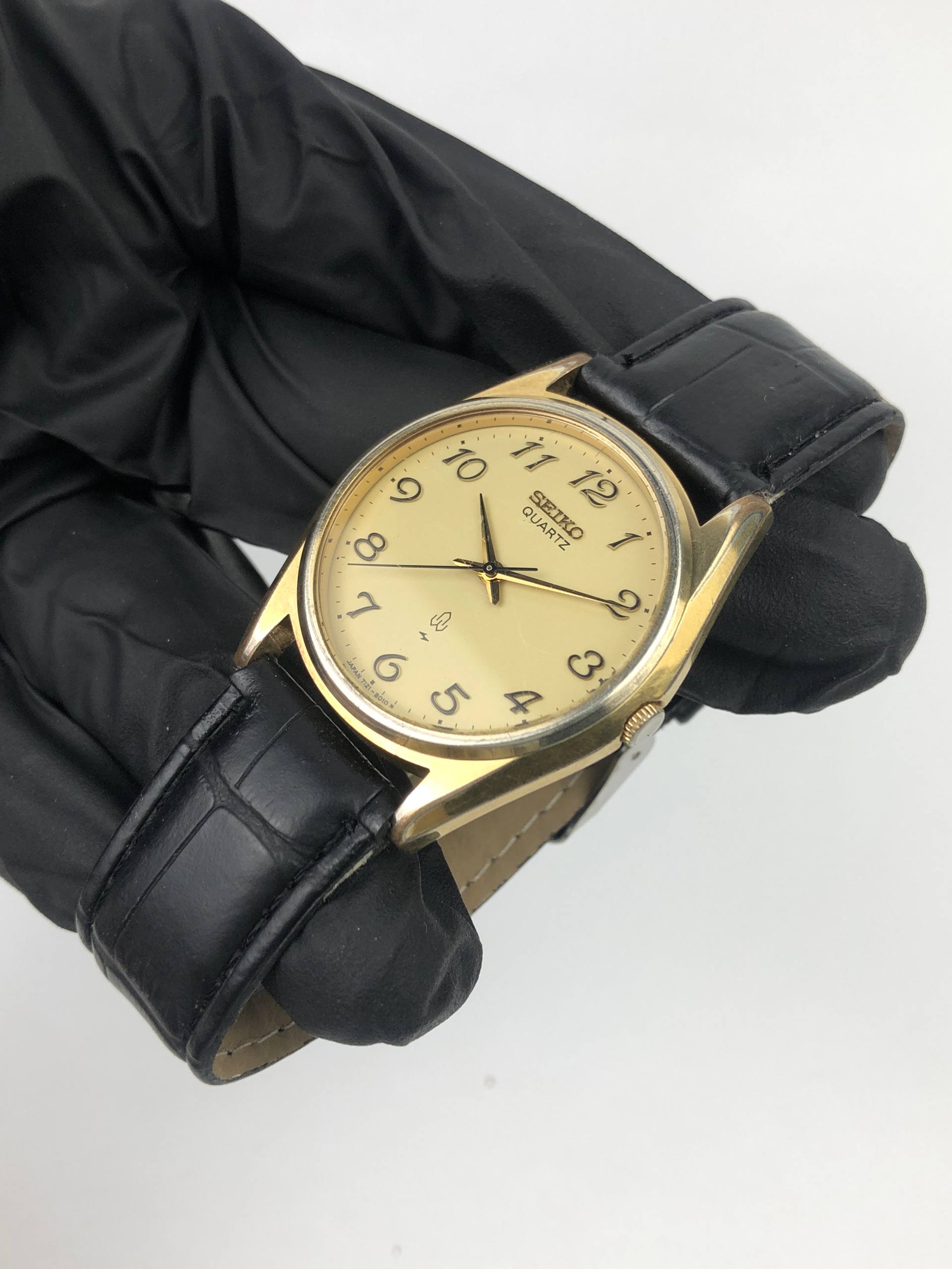 SEIKO QUARTZ CAL 7121 ARABIC DIAL C SHAPE CASE - Gambar 3