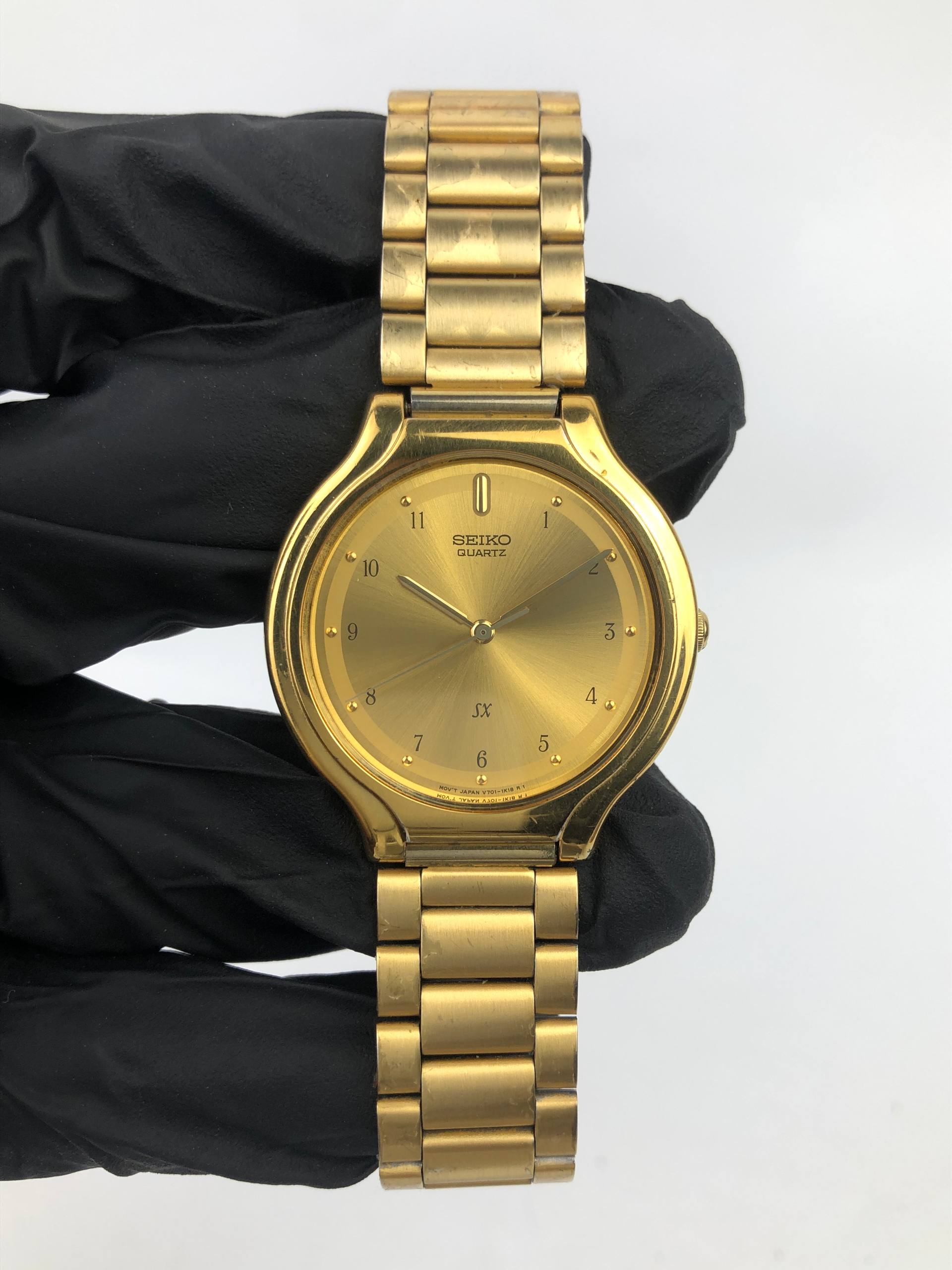 SEIKO SX QUARTZ CAL V701 GOLD TONE - Gambar 2