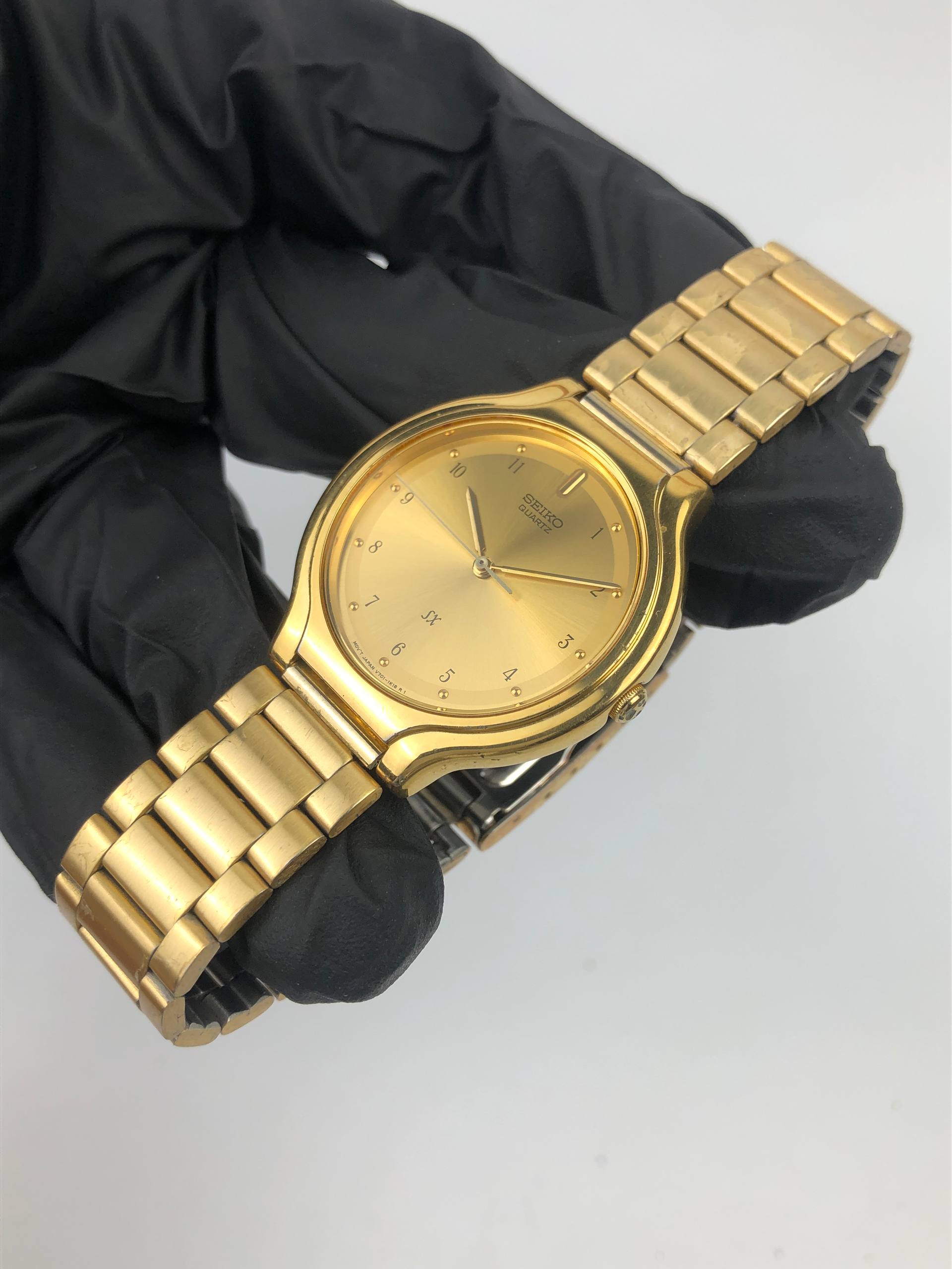 SEIKO SX QUARTZ CAL V701 GOLD TONE - Gambar 3