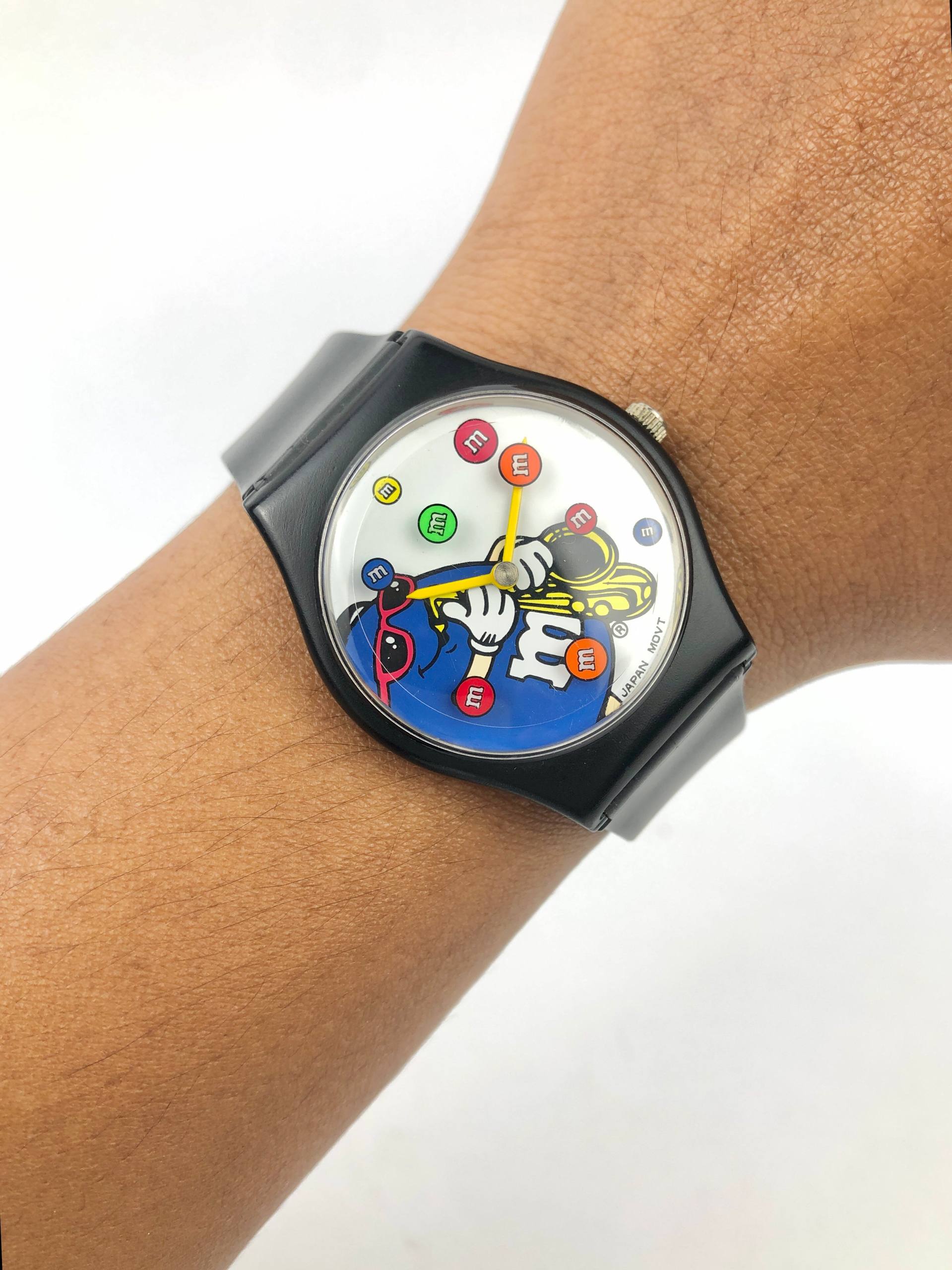 M&M’S CHARACTER WATCH JAPAN QUARTZ FLOATING SECOND VINTAGE