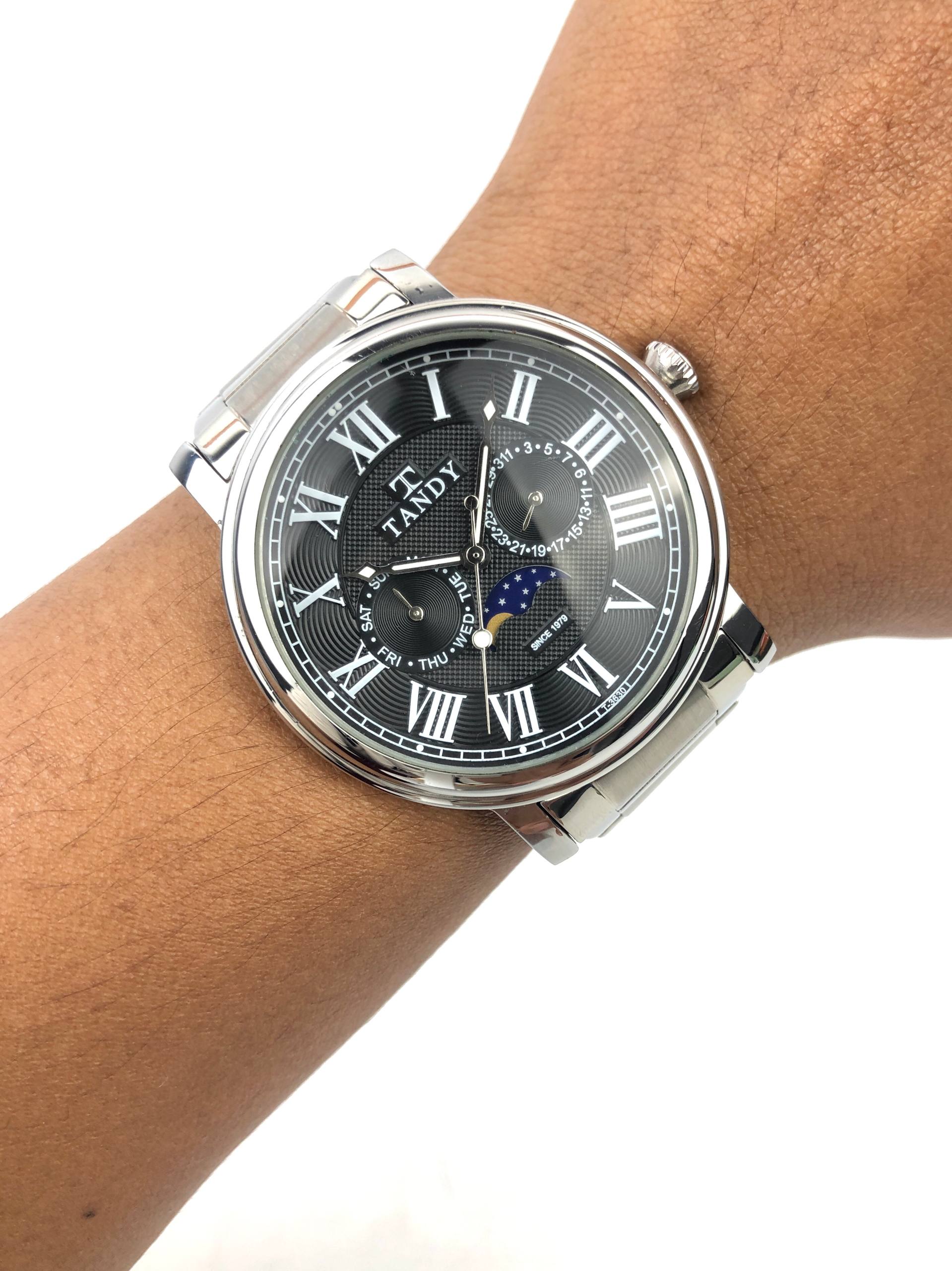 TANDY MULTIFUNCTION MOONPHASE BLACK DIAL QUARTZ