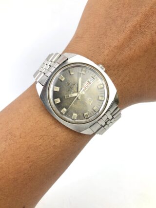 TITON SPACE STAR 25 JEWELS AUTOMATIC DAY-DATE GREY DIAL