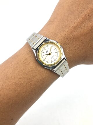 Q&Q OCTAGON TWOTONE ALL ORI