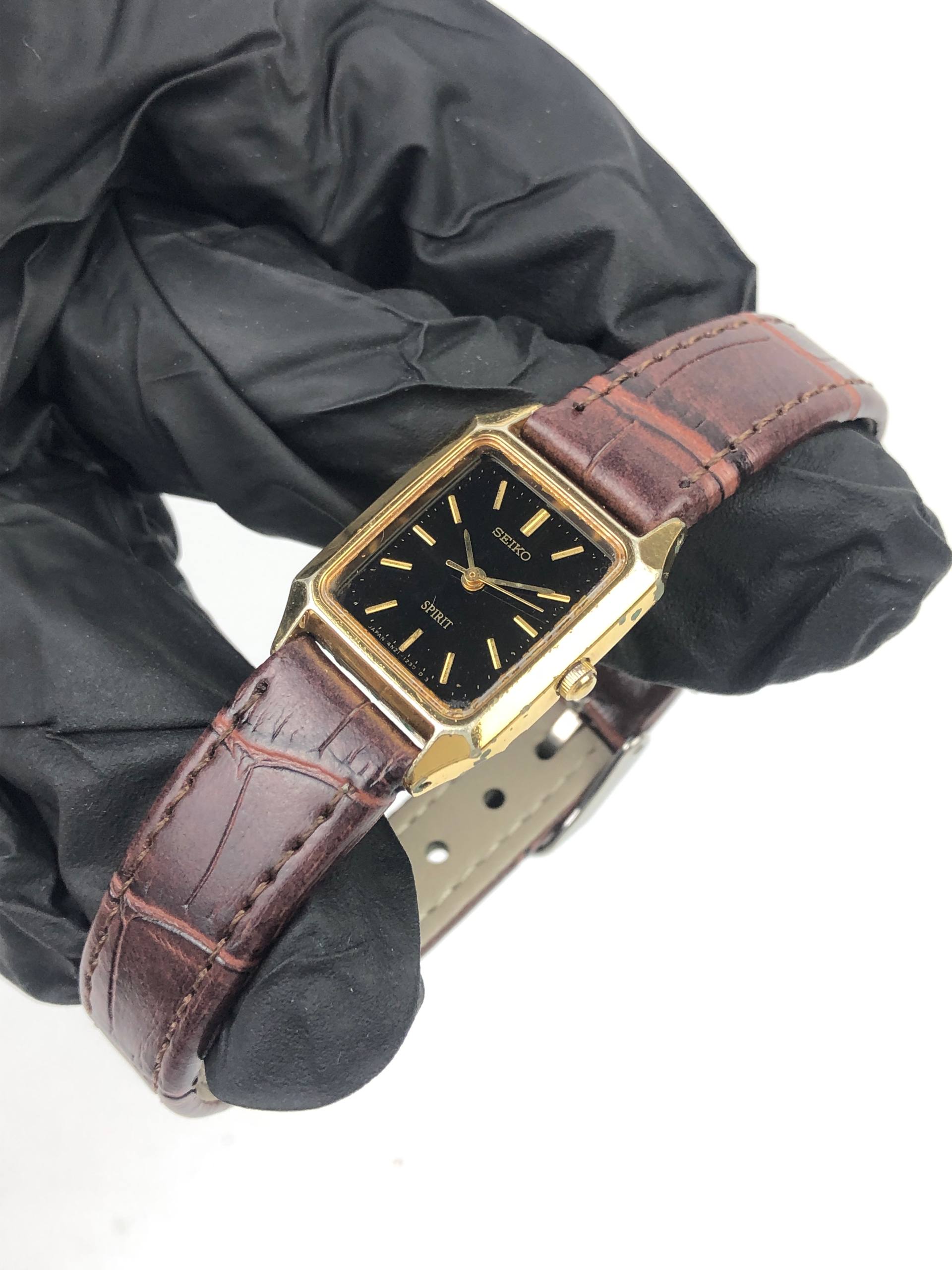 SEIKO SPIRIT CAL 4N21 TANK QUARTZ LADIES - Gambar 4