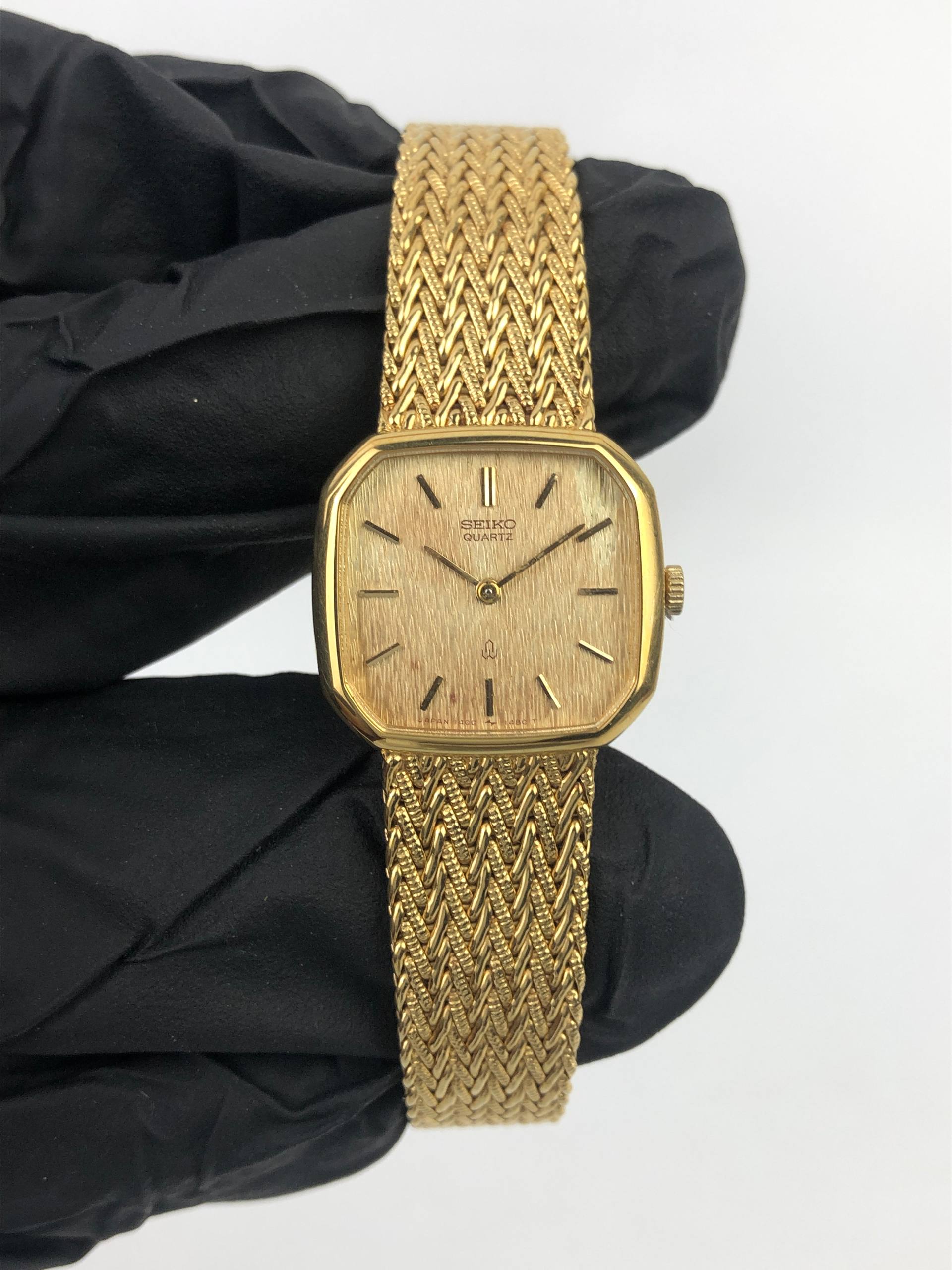 SEIKO QUARTZ OCTAGON CAL 1400 WOVEN MESH BRACELET GOLD SGP - Gambar 2