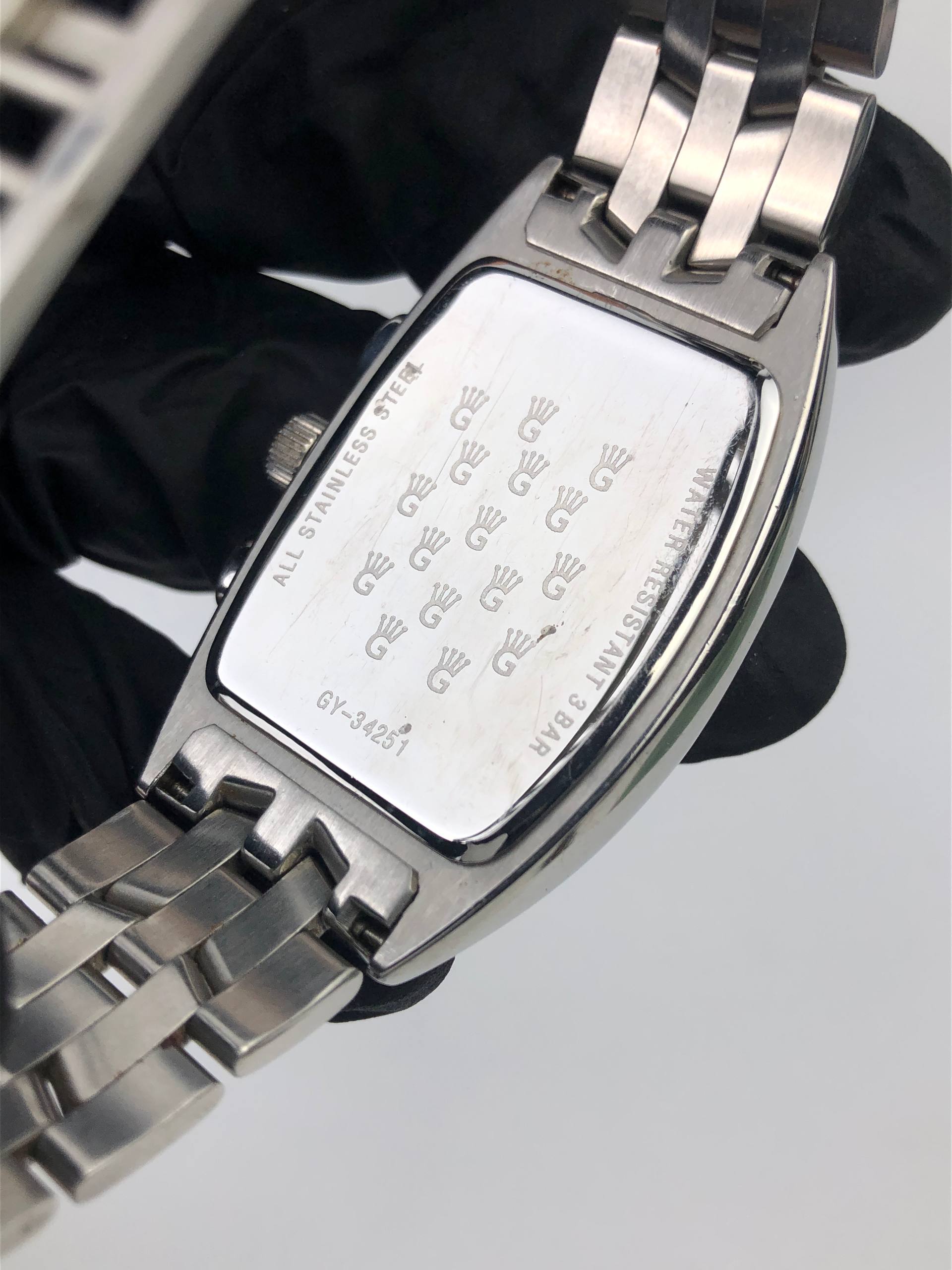 YATCH CLUB GENEVE CHRONOGRAPH TONNEAU CASE SEPPED BEZEL GUILOCHE BLUE DIAL - Gambar 7