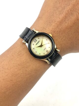 VINTAGE GRUEN QUARTZ MOP DIAL