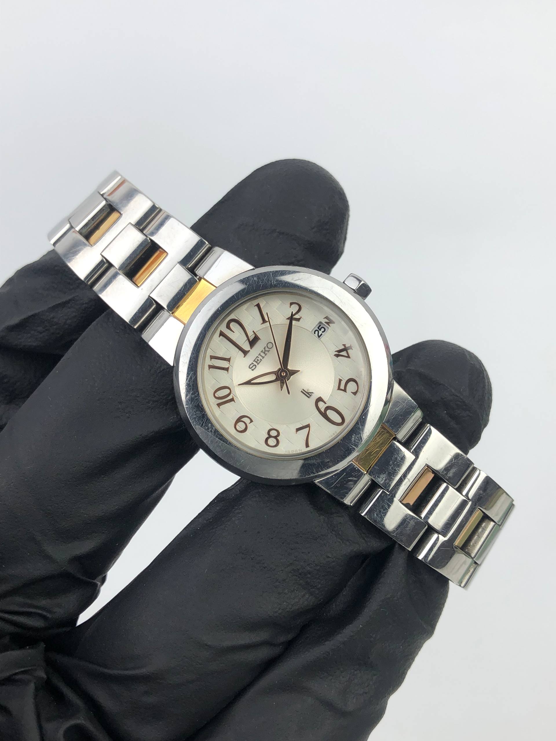 SEIKO LUKIA CAL 7N82 QUARTZ NUMERIK TWOTONE - Gambar 3