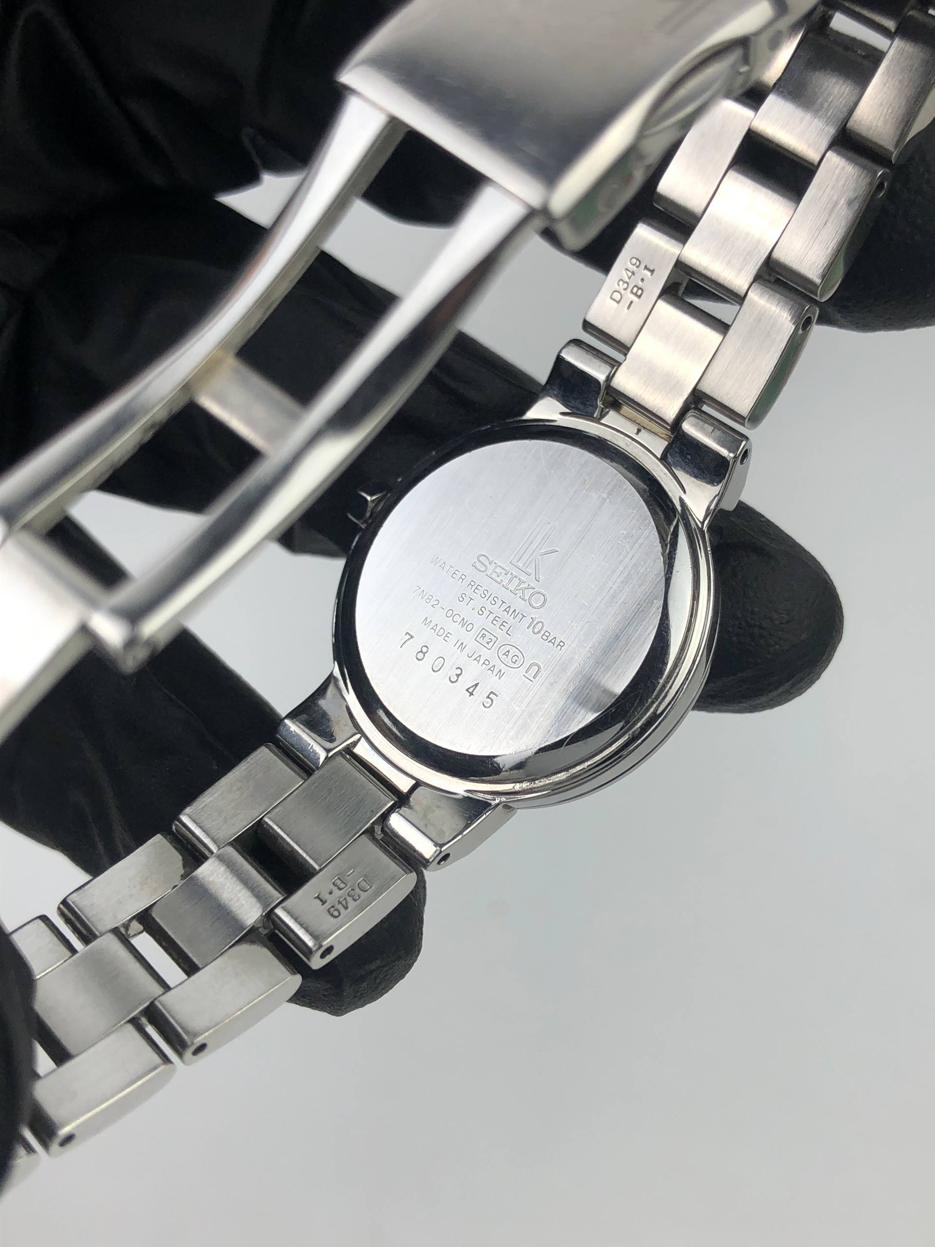 SEIKO LUKIA CAL 7N82 QUARTZ NUMERIK TWOTONE - Gambar 8