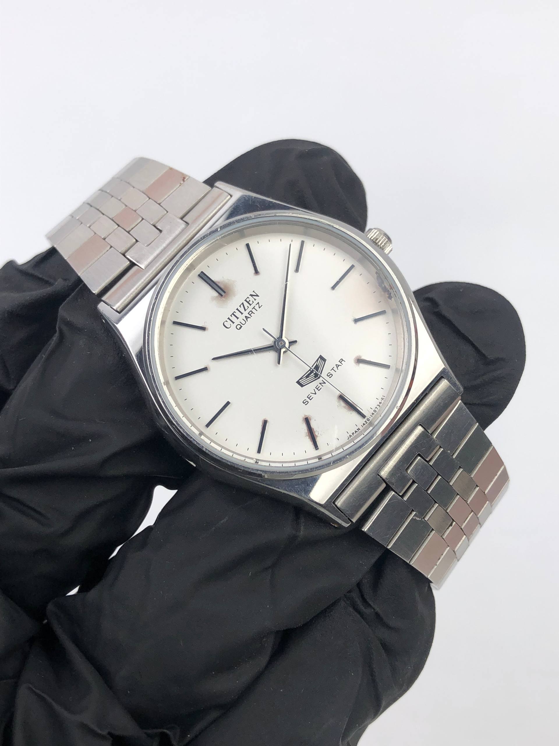 CITIZEN SEVEN STAR QUARTZ WHITE DIAL MINIMALIST VINTAGE - Gambar 3