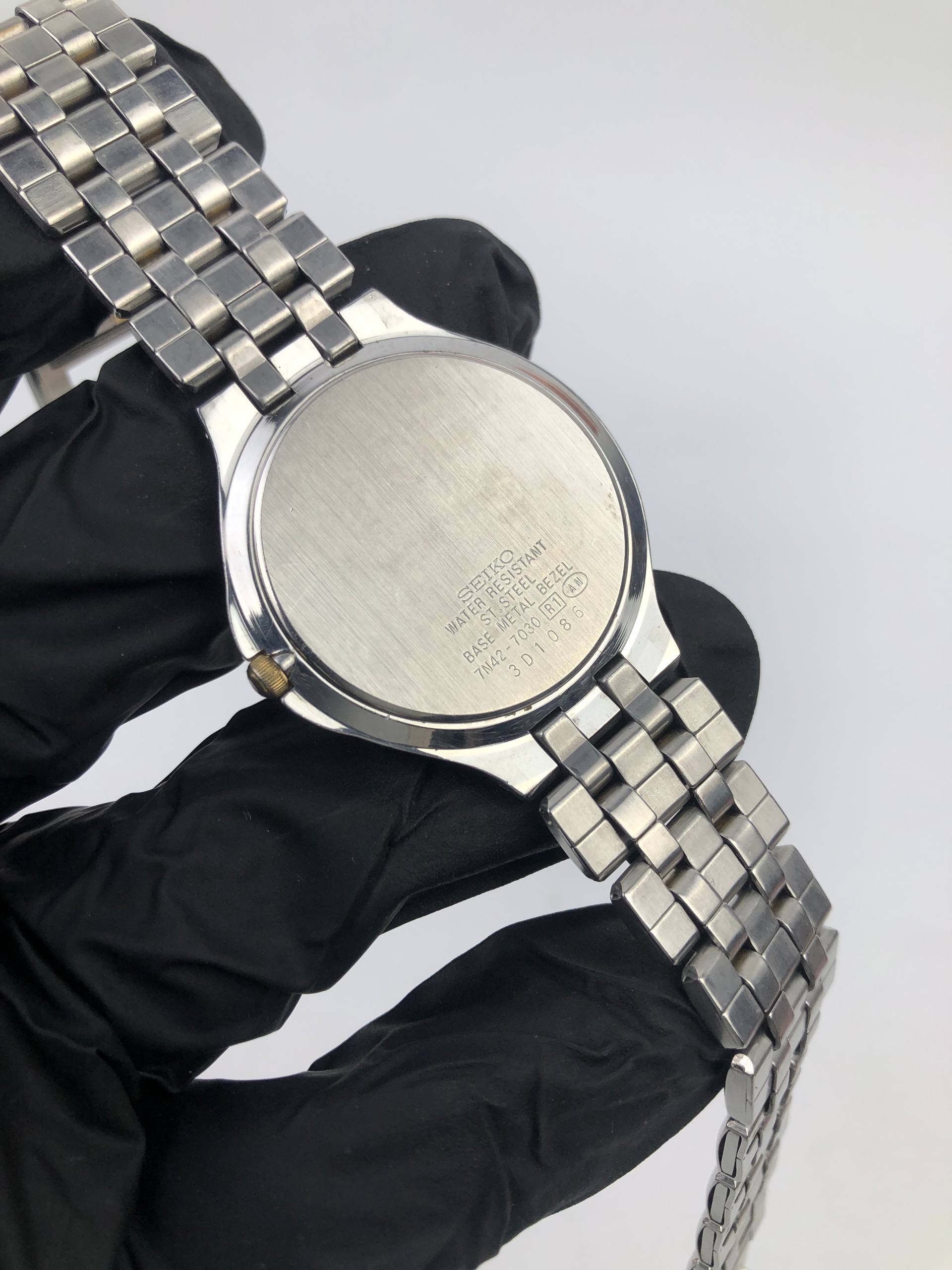 SEIKO LUCENT CAL 7N42 TWO TONE ROMAN DIAL DATE QUARTZ - Gambar 8
