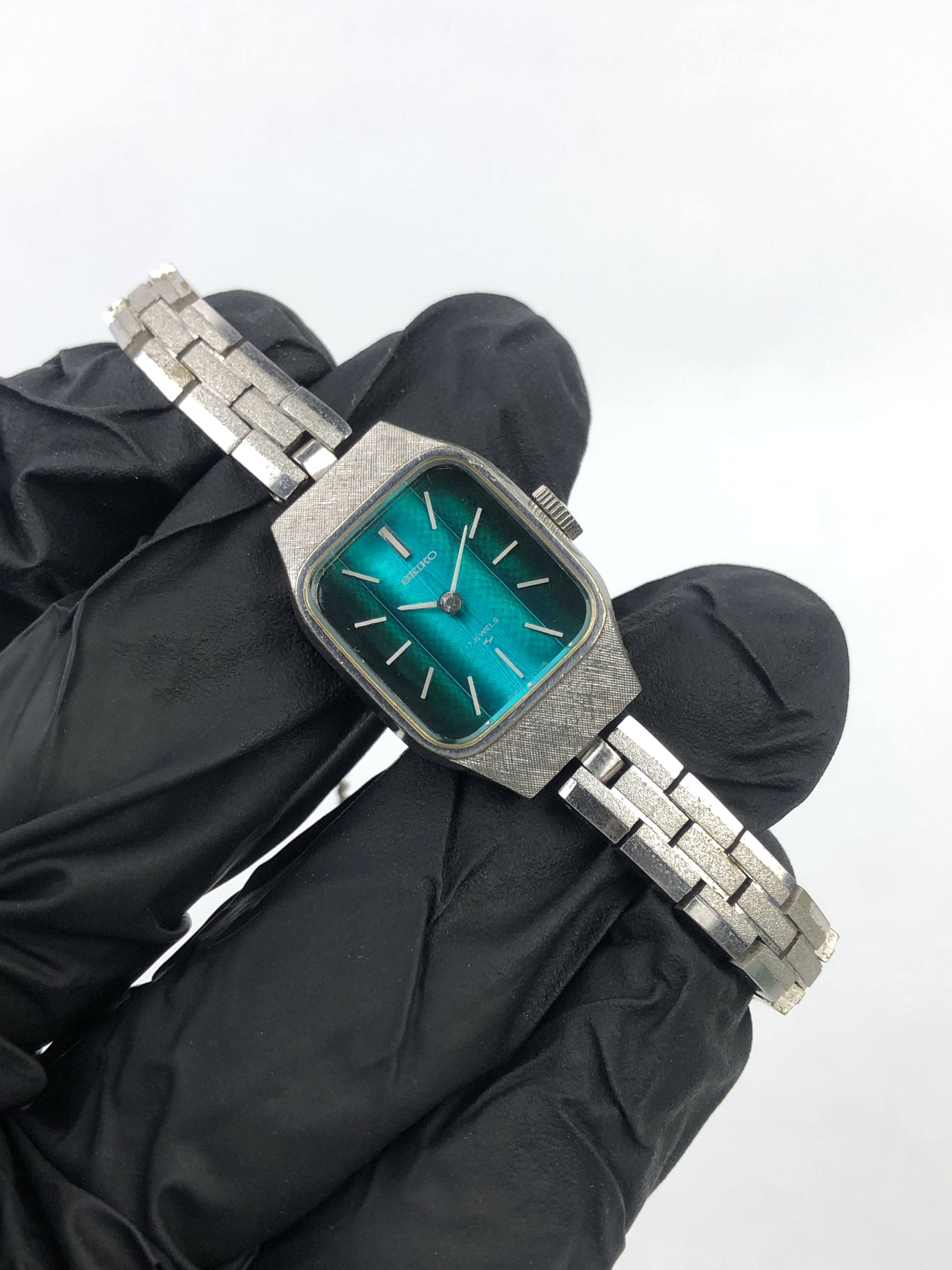 SEIKO CAL 11 EMERALD GREEN SUNBURST DIAL VINTAGE LADIES JAPAN ORIGINAL - Gambar 4