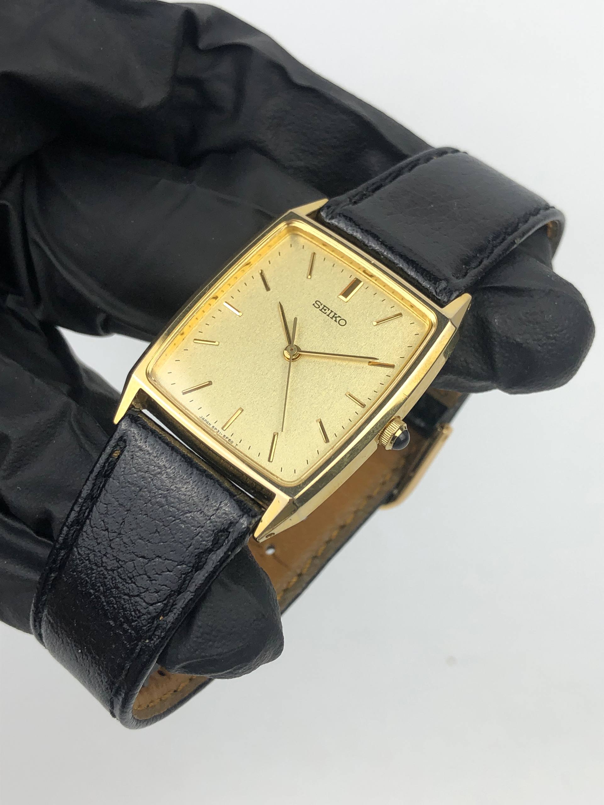 SEIKO CAL 5P31 QUARTZ VINTAGE TANK CHAMPAGNE DIAL - Gambar 3