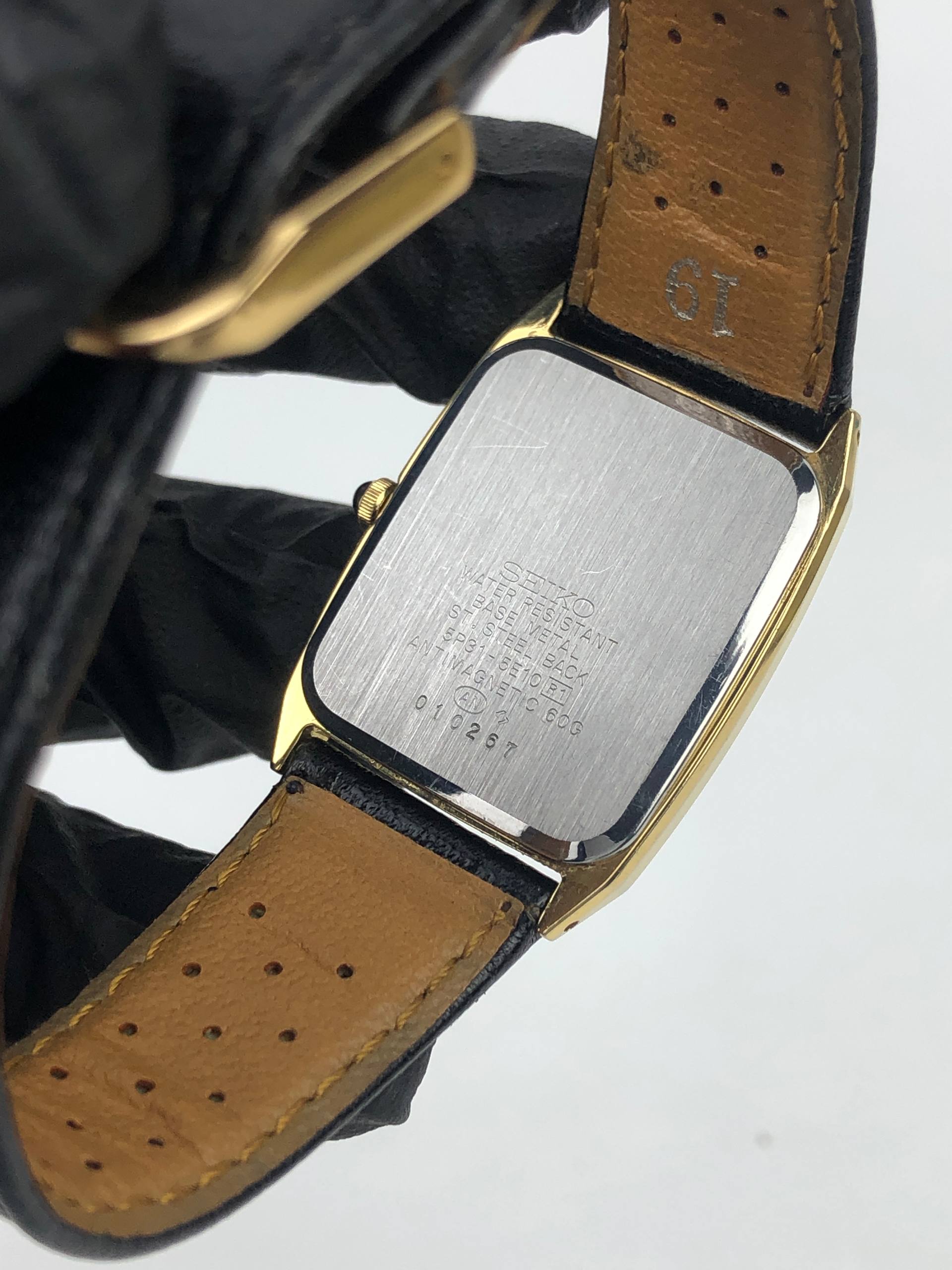 SEIKO CAL 5P31 QUARTZ VINTAGE TANK CHAMPAGNE DIAL - Gambar 7